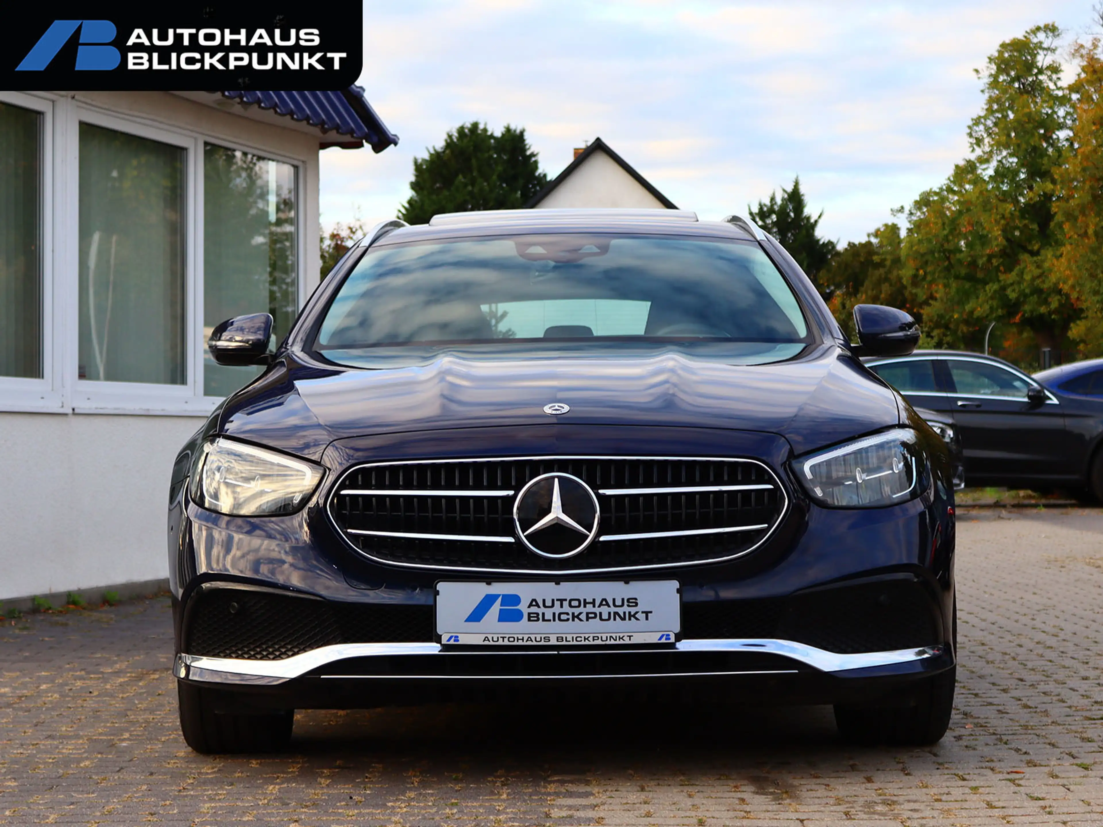 Mercedes-Benz E 400 d T 4M DISTRO+KAMERA+HEADUP+BURMESTER+AHK — photo 2