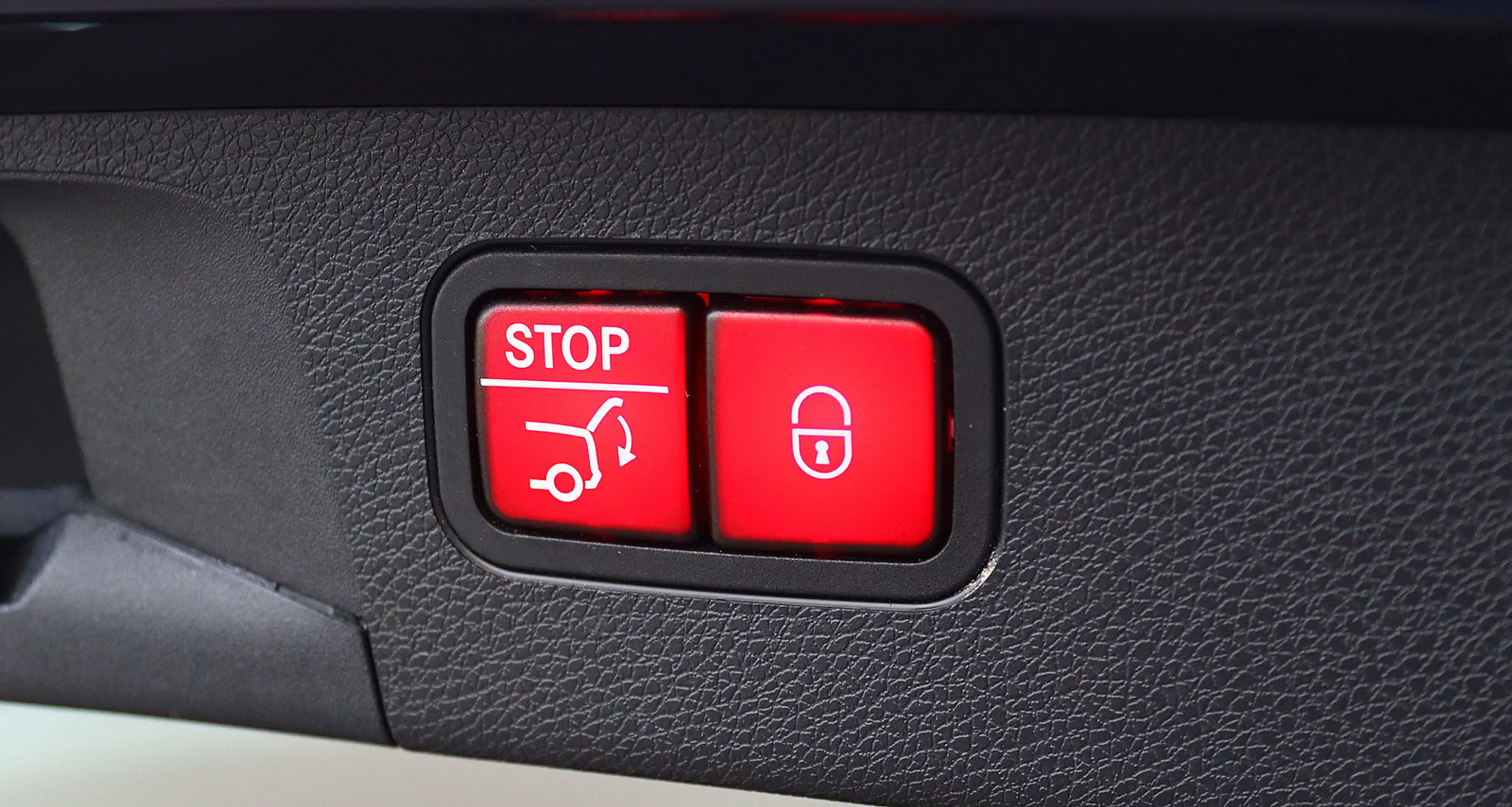 Mercedes-Benz E 400 d T 4M DISTRO+KAMERA+HEADUP+BURMESTER+AHK — photo 18
