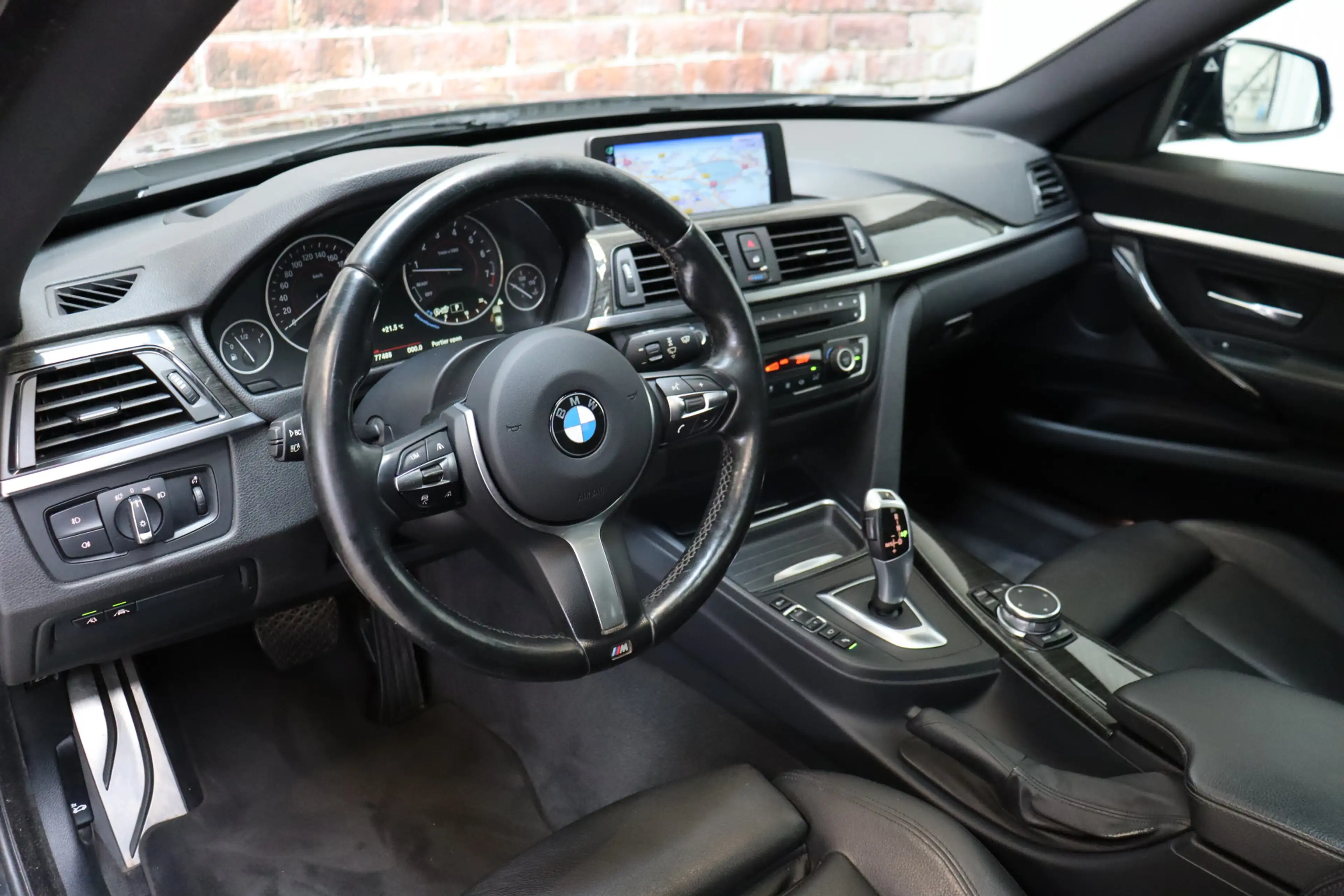 BMW 335 3-serie Gran Turismo 335i xDrive High Executive M — photo 13