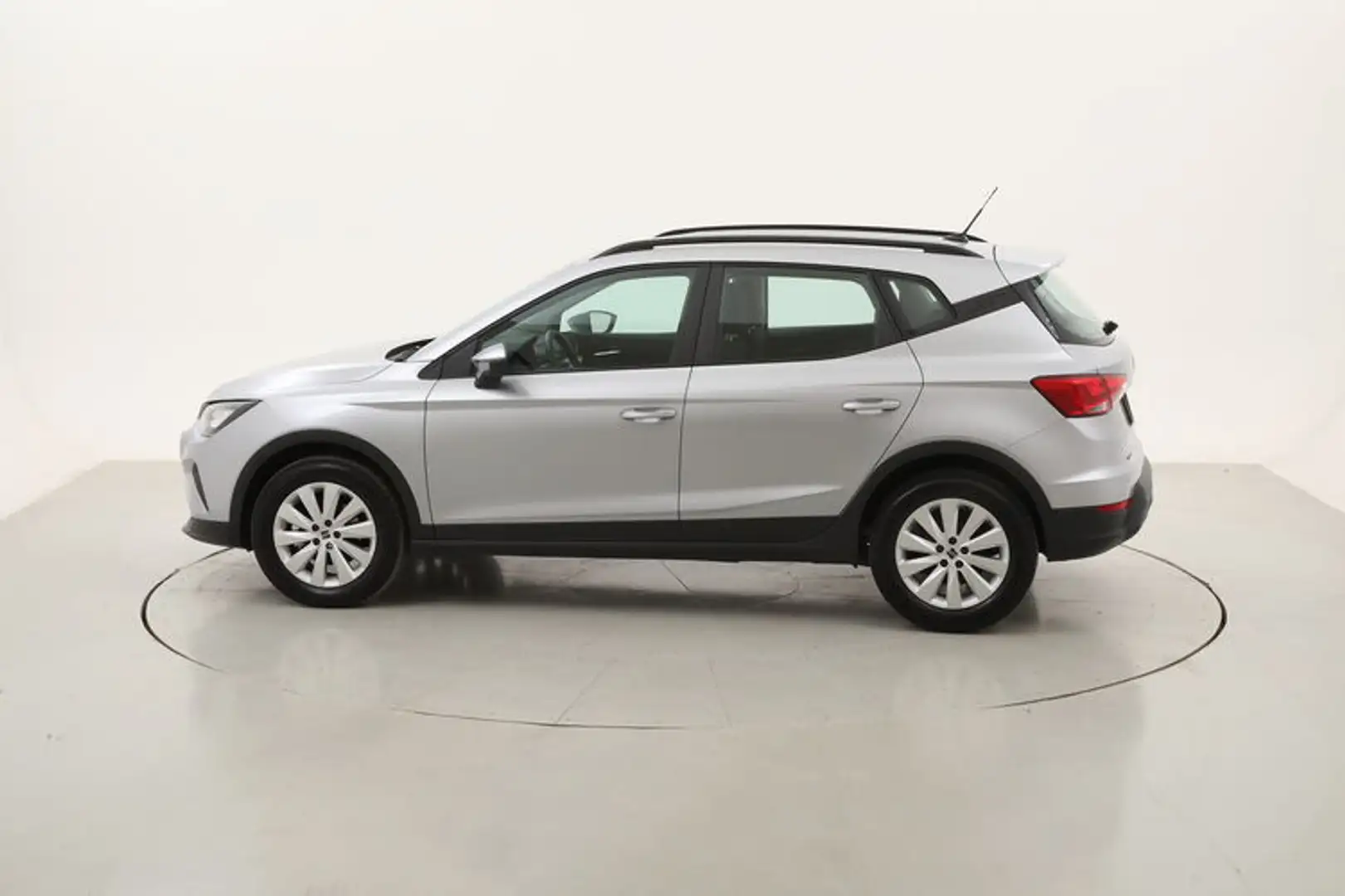 SEAT Arona Style 1.0 Benzina 95CV Argento - 2