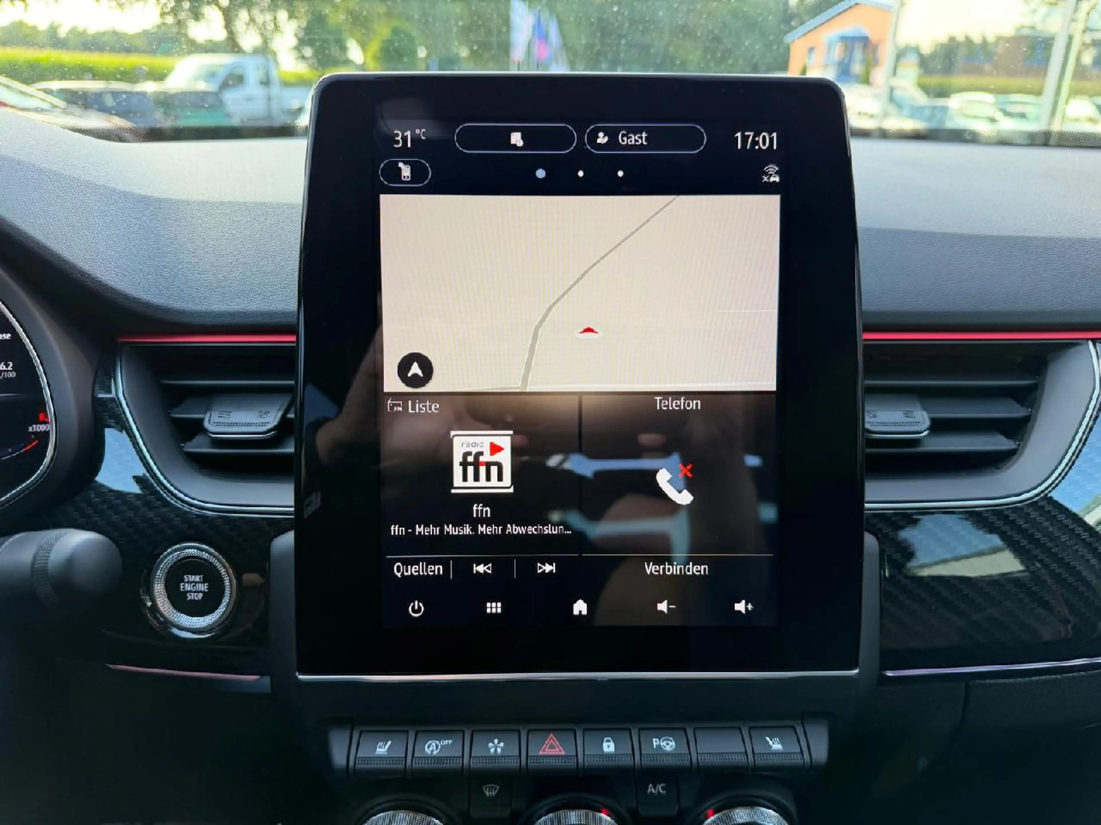 Renault Arkana R.S. Line mild hybrid 160 EDC — photo 12