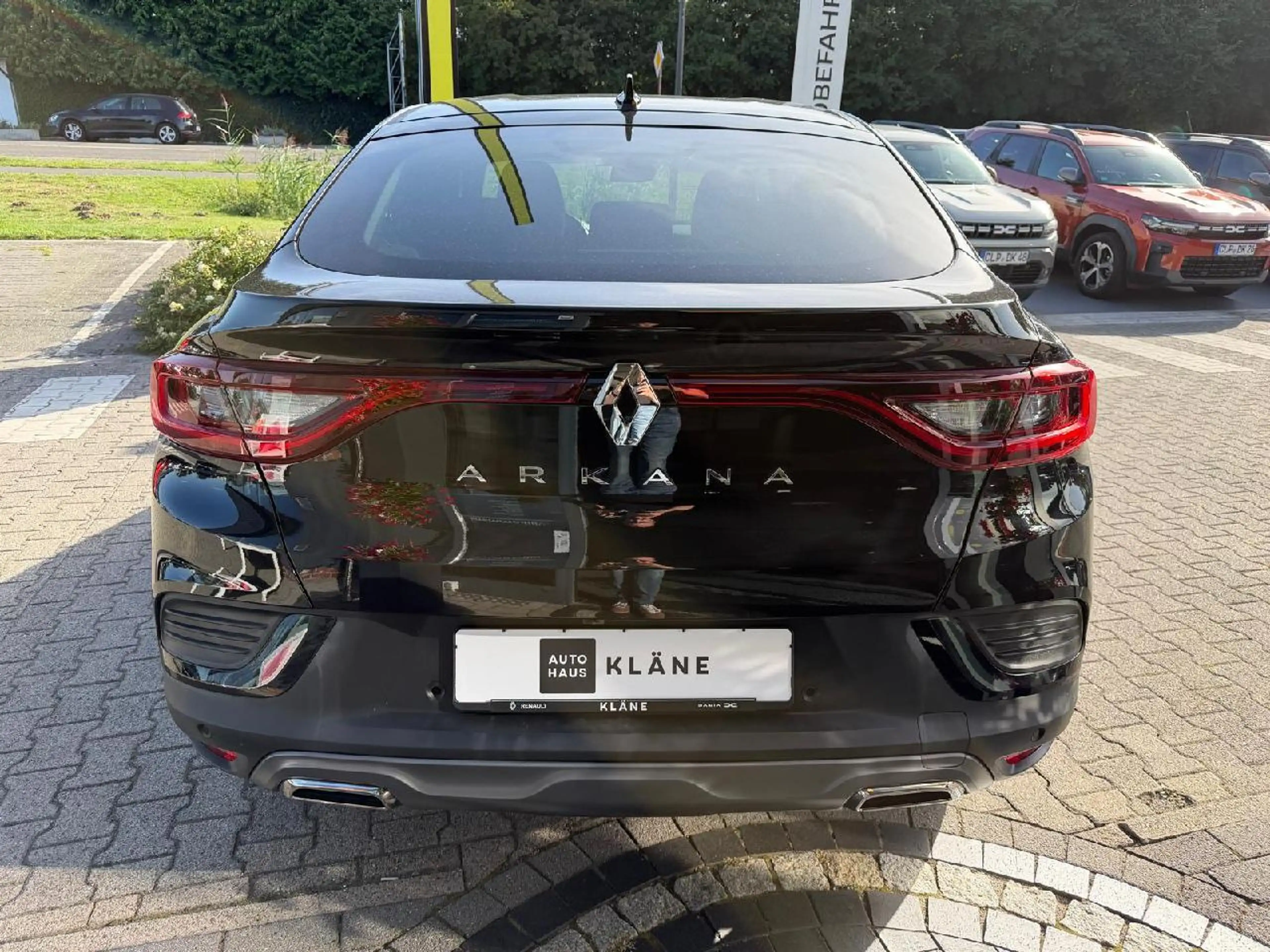 Renault Arkana R.S. Line mild hybrid 160 EDC — photo 6