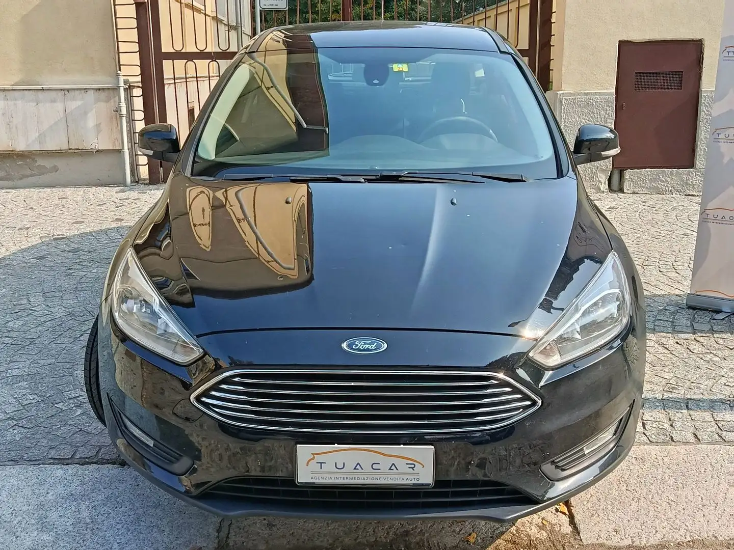Ford Focus Titanium 1.5 TDCi Negro - 2