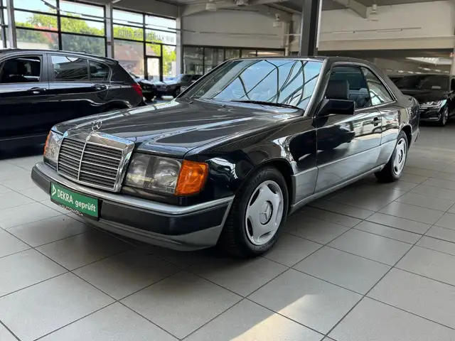 Mercedes-Benz CE 300