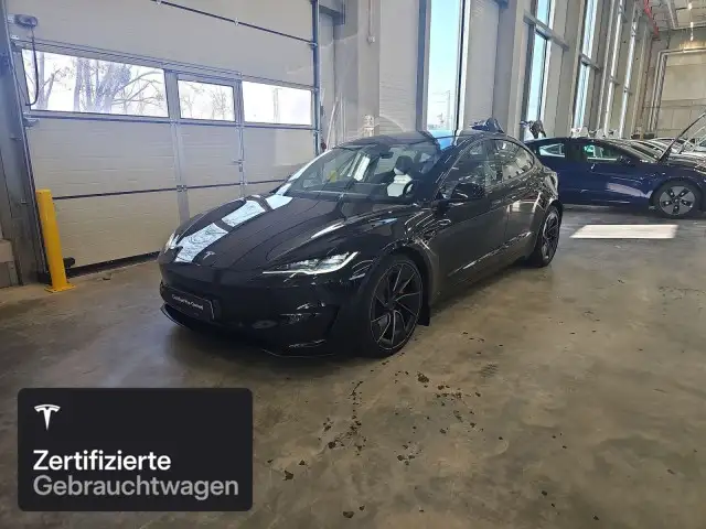 Tesla Model 3 Performance