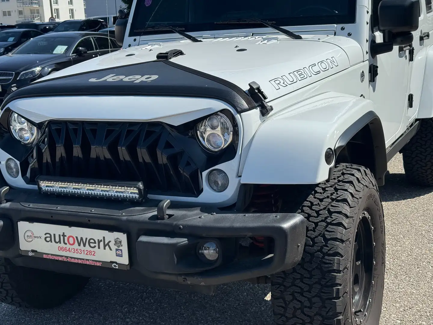 Jeep Wrangler Sahara Blanco - 2