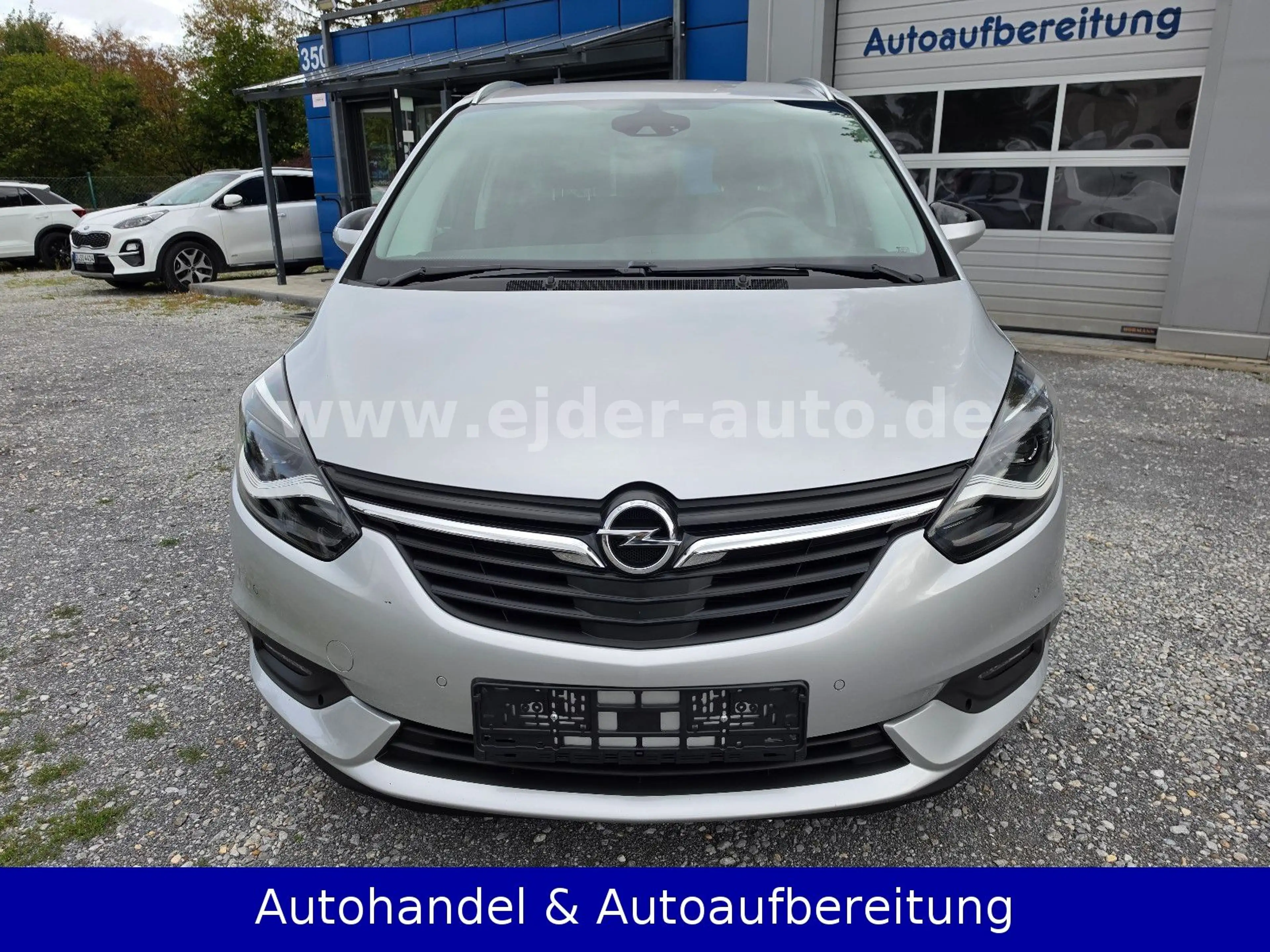 Opel Zafira C  2.0 CDTI Automatik Innovation **LED** — photo 4