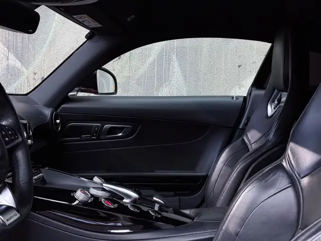 Mercedes-Benz AMG GT GTS AMG DYNAMIC PLUS NIGHT PAKET BURMESTER TOTWKL Ansicht 25