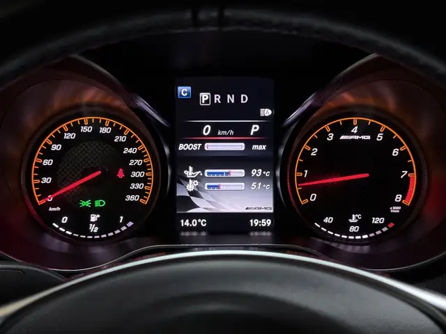 Mercedes-Benz AMG GT GTS AMG DYNAMIC PLUS NIGHT PAKET BURMESTER TOTWKL Ansicht 37