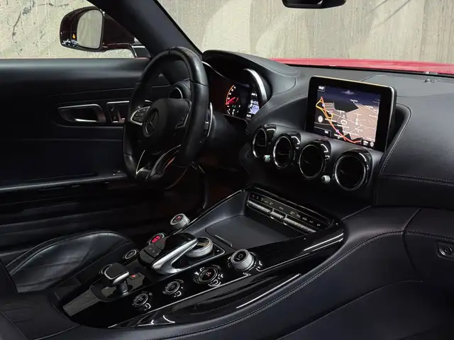 Mercedes-Benz AMG GT GTS AMG DYNAMIC PLUS NIGHT PAKET BURMESTER TOTWKL Ansicht 33