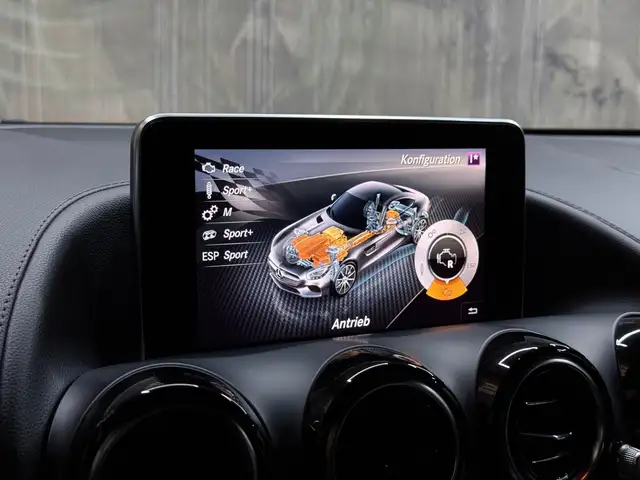 Mercedes-Benz AMG GT GTS AMG DYNAMIC PLUS NIGHT PAKET BURMESTER TOTWKL Ansicht 44