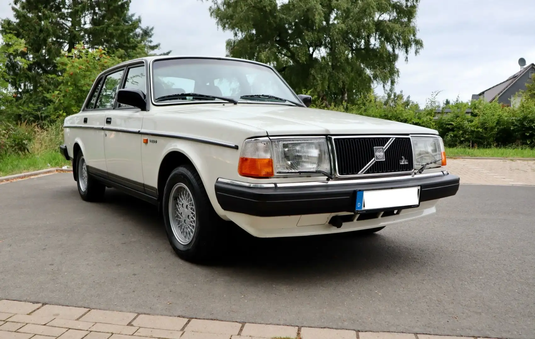 Volvo 244 GL  49tkm H Zulassung Orginal - 1