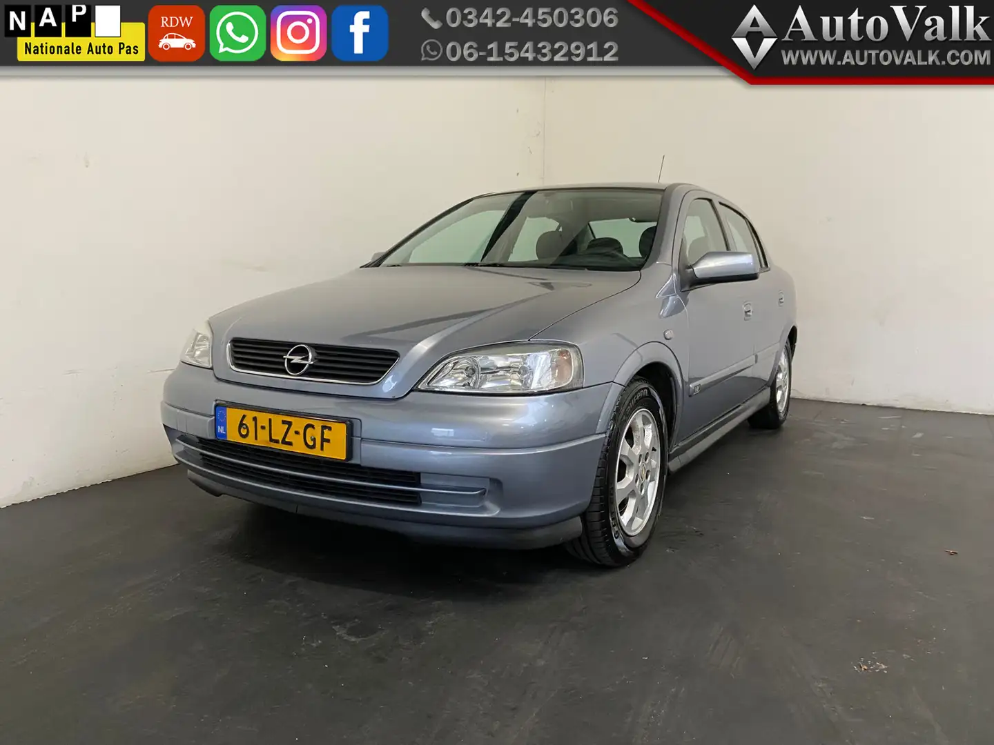 Opel Astra 1.8-16V Njoy. trekhaak. APK 08-2026! Grau - 1