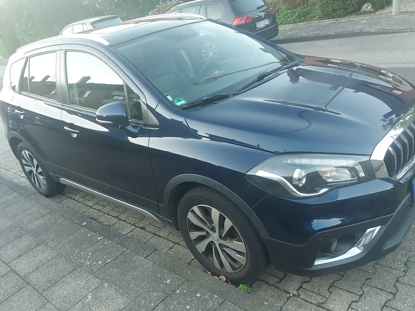 Suzuki SX4 S-Cross 1.4 Boosterjet Comfort+ LED, Navi, AHK, 8-fach Blau - 2