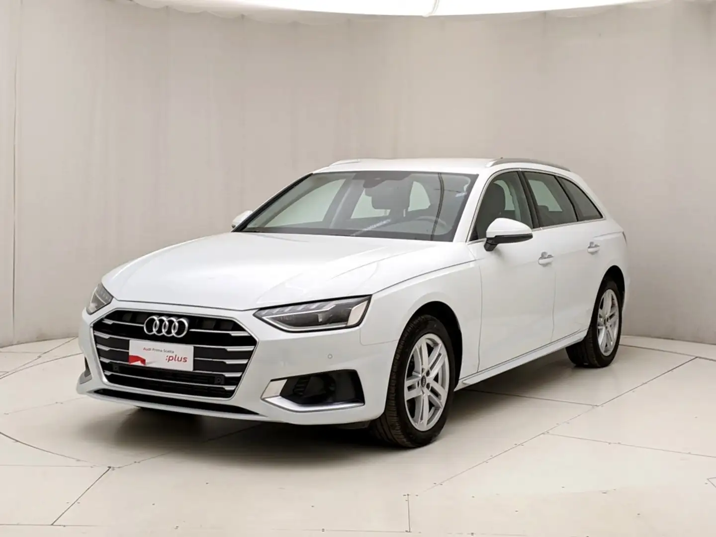 Audi A4 Avant Business Advanced 40 g-tron  125(170) kW(PS) Fehér - 1