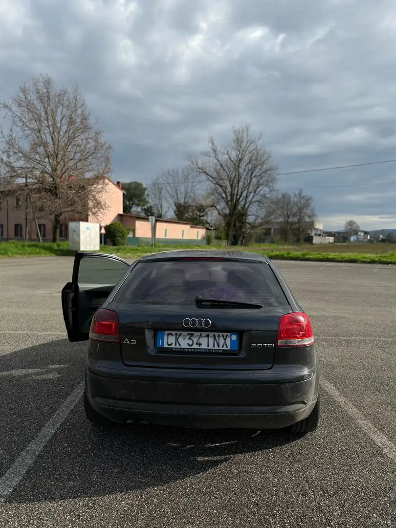 Audi A3 2.0 tdi Ambiente - 2