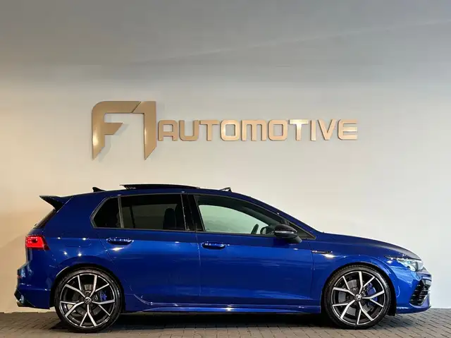 Volkswagen Golf view 10