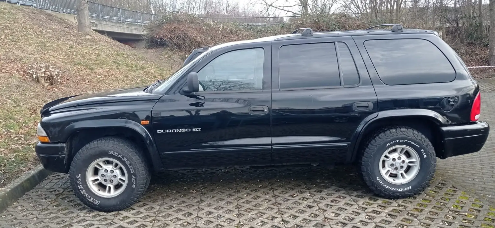 Dodge Durango - 2