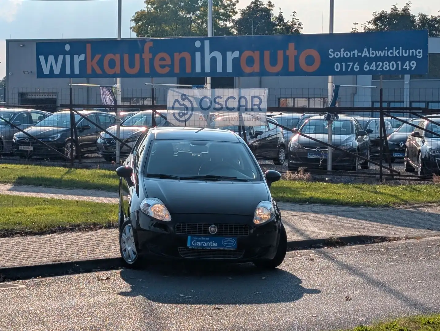 Fiat Grande Punto 1.2 8V Active*KLIMA*RADIO-CD*AUX !! Schwarz - 1