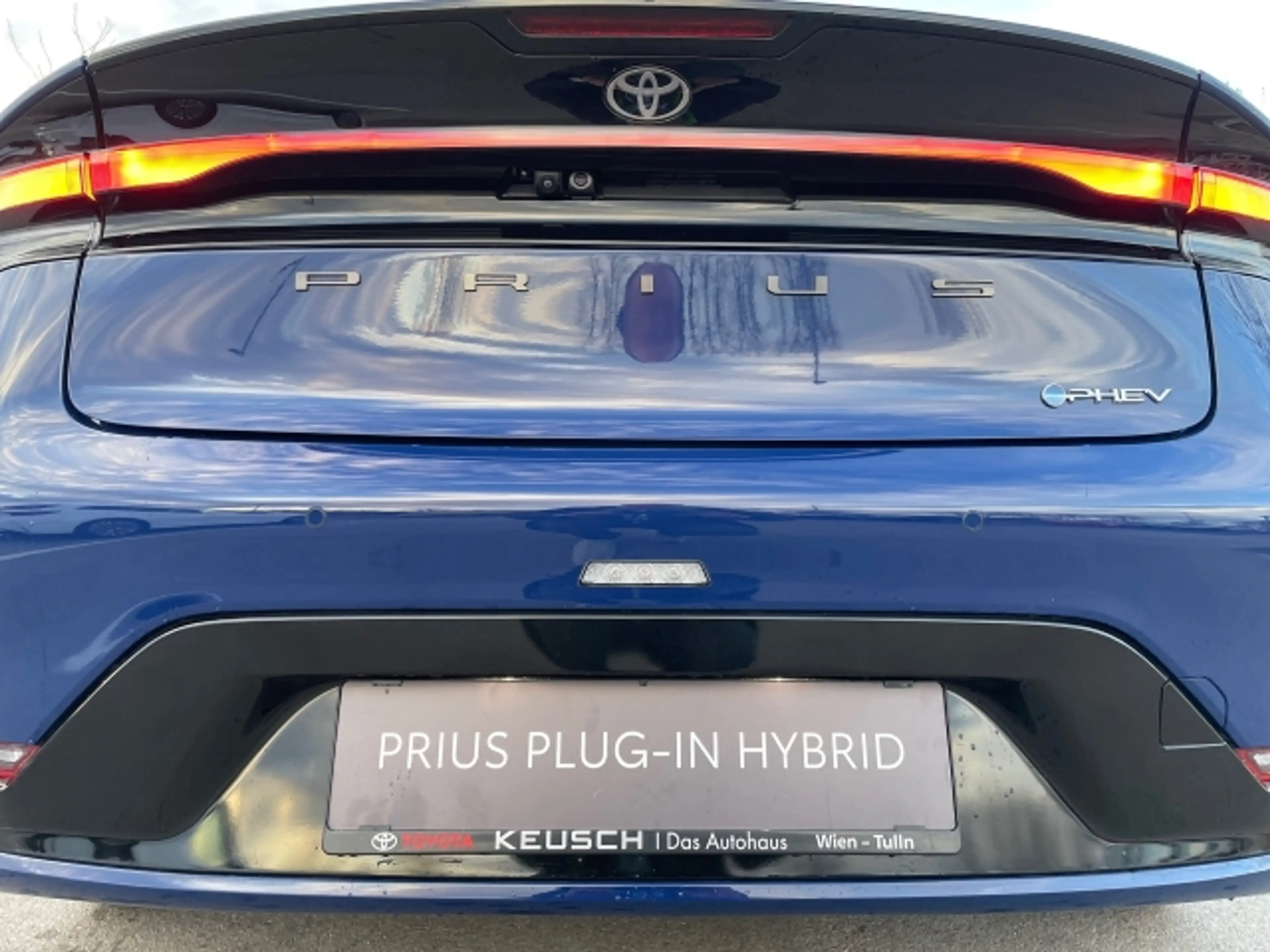 Toyota Prius PRIUS PlugIn Hybrid — photo 13