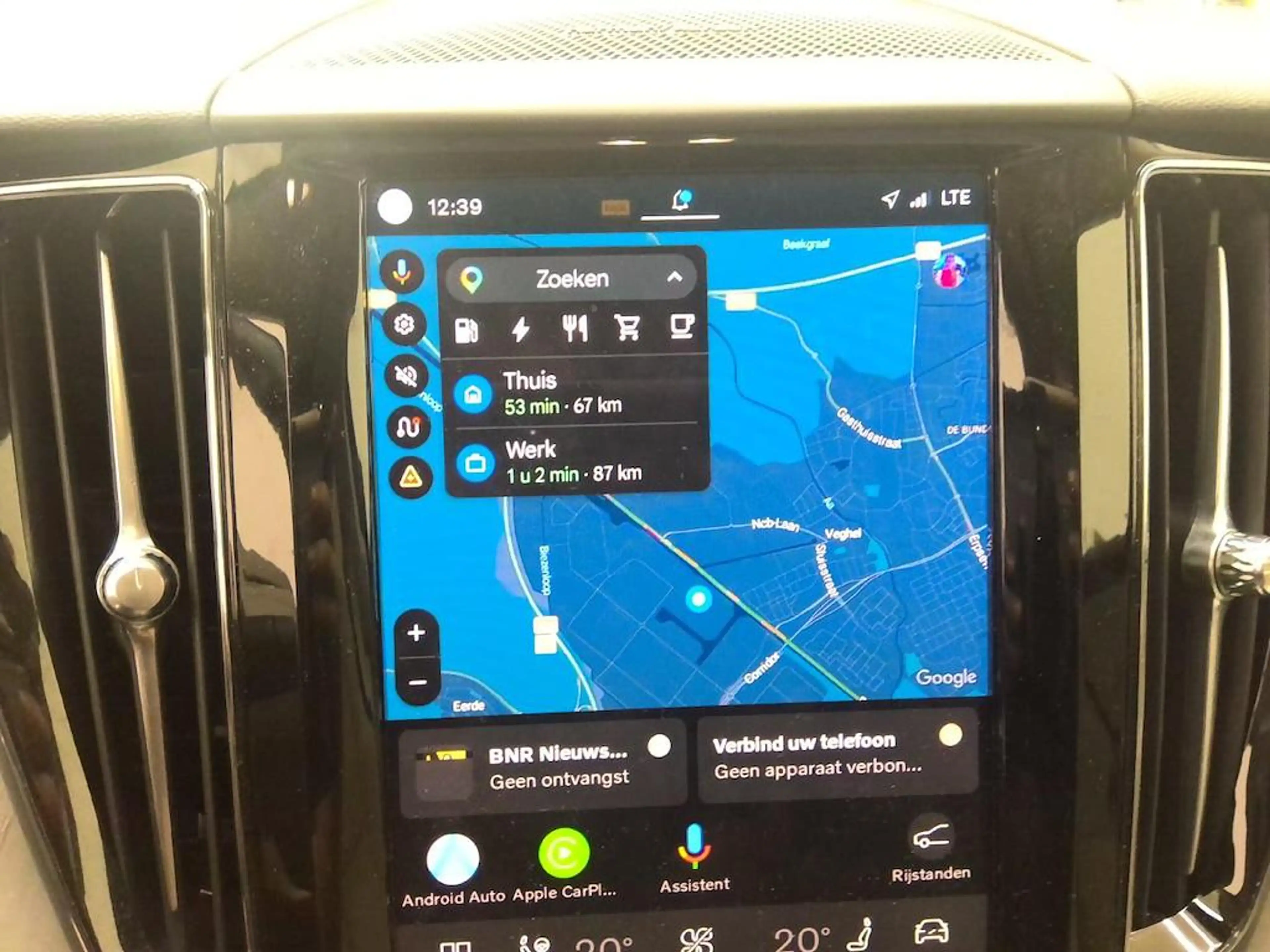 Volvo XC60 2.0 T6 Plug-in hybrid AWD Plus Dark | Adaptieve Cr — photo 8