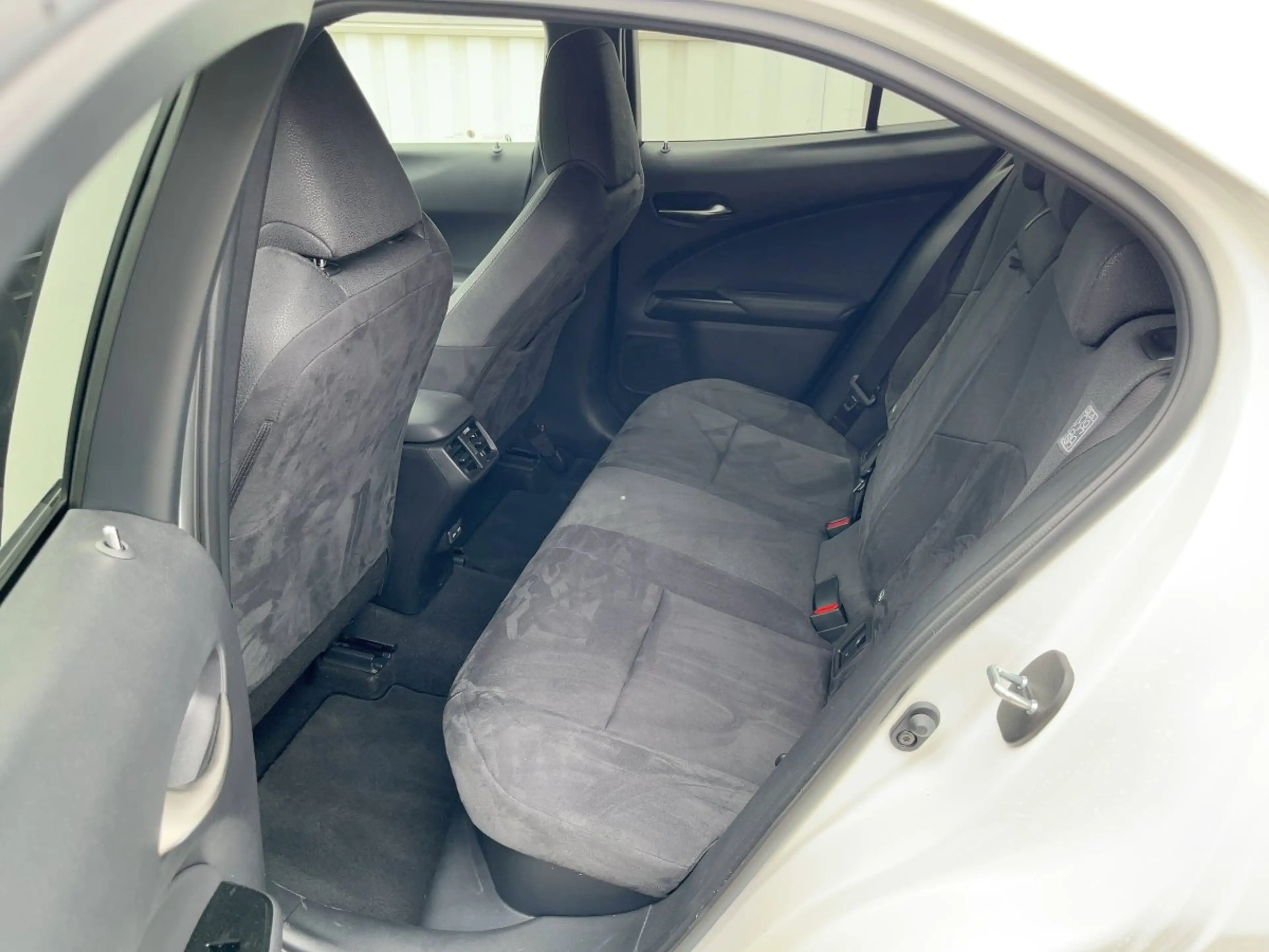 Lexus UX 250h Style Edition CloudNavi*ACC*KAM*SHZ*DAB — photo 9