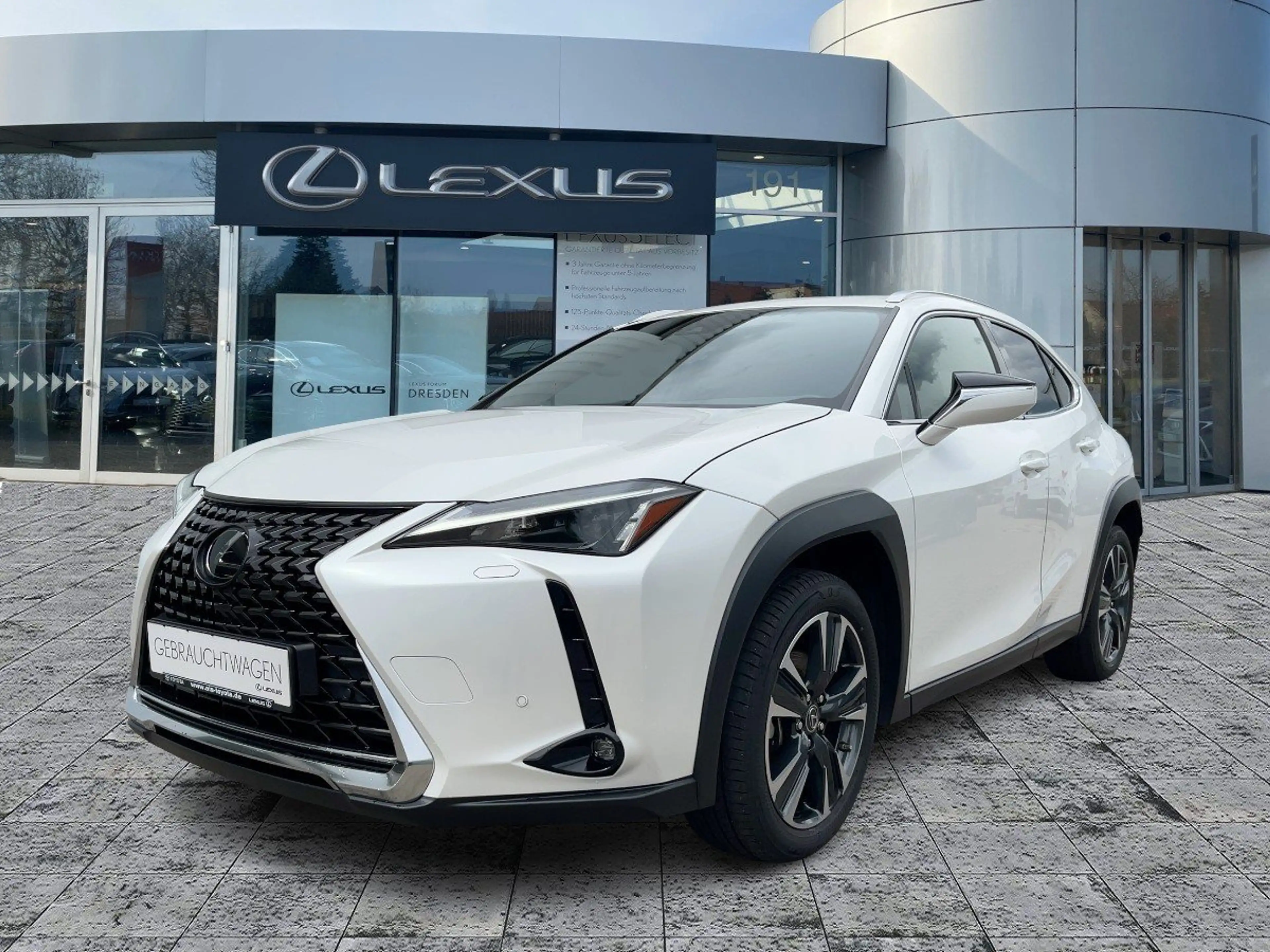 Lexus UX 250h Style Edition CloudNavi*ACC*KAM*SHZ*DAB — photo 2