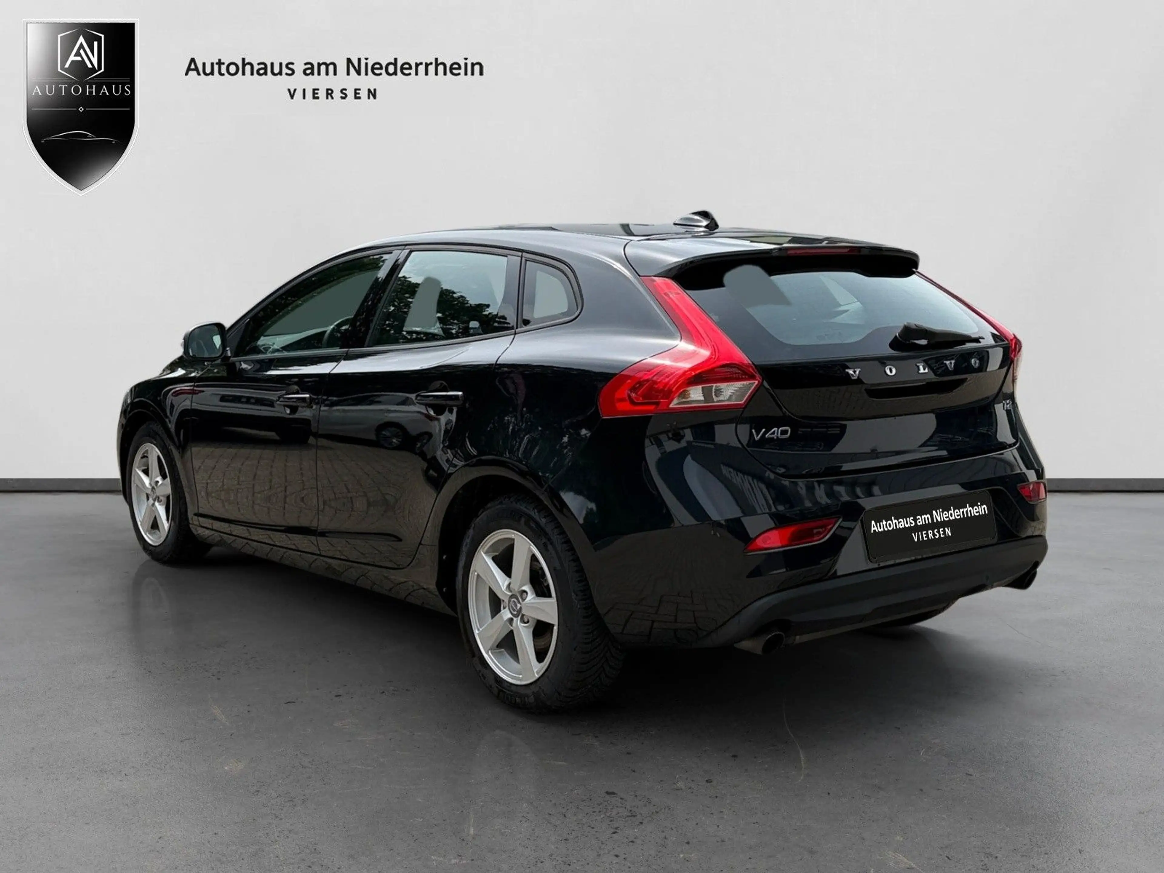 Volvo V40 KLIMA+SHZ+PDC+BT — photo 3