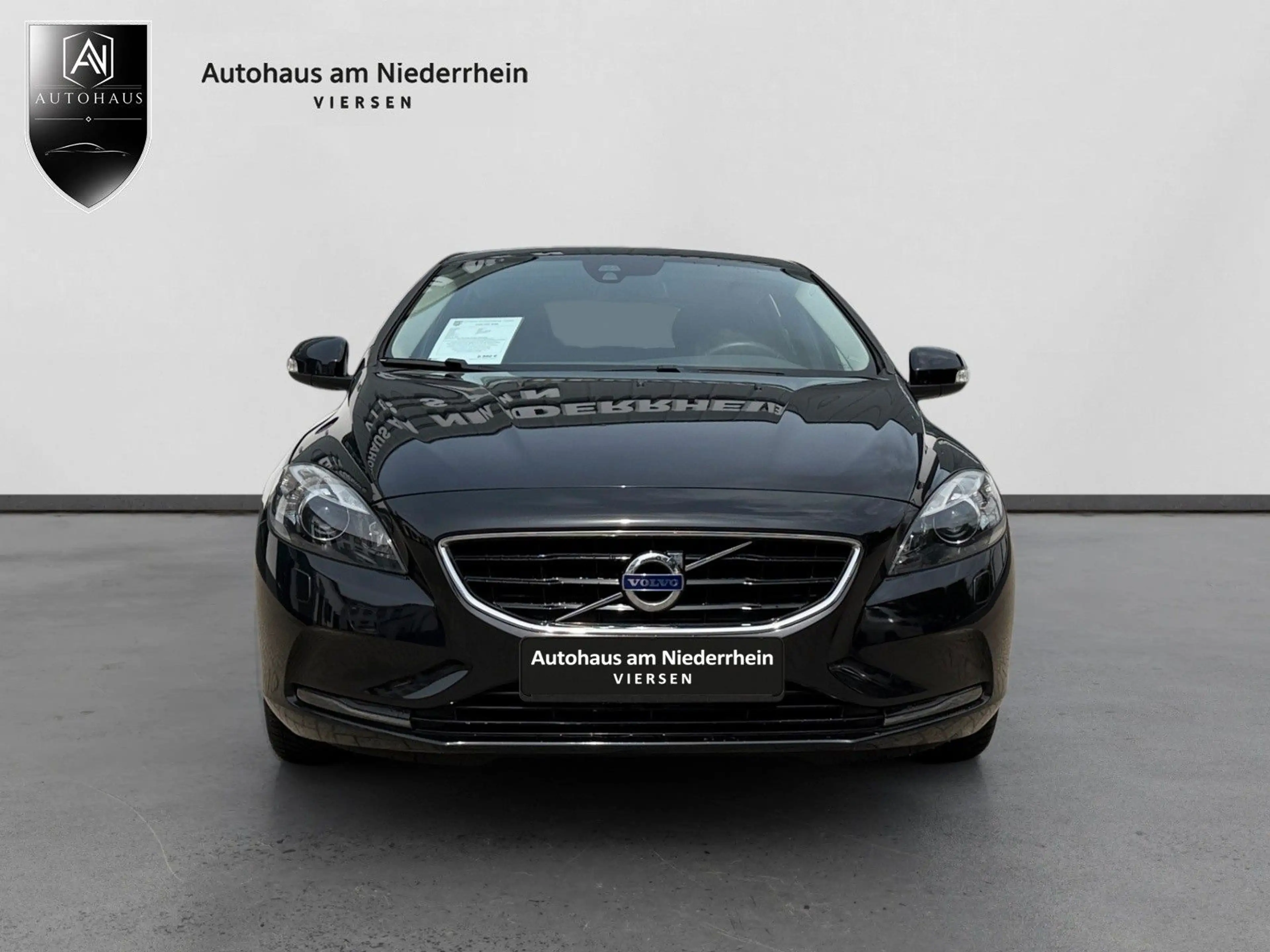 Volvo V40 KLIMA+SHZ+PDC+BT — photo 8