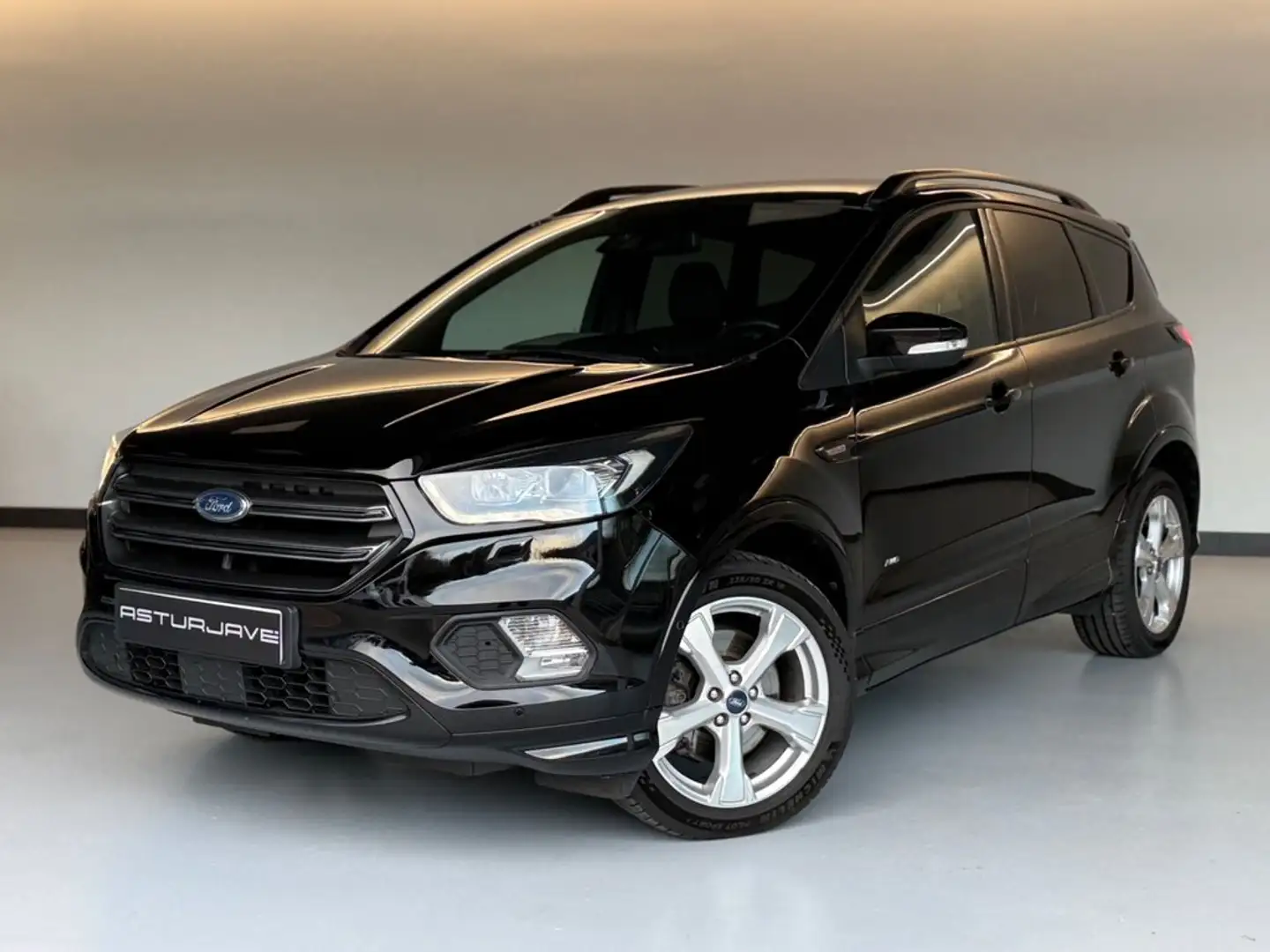 Ford Kuga 2.0 TDCi 132kW 4x4 ST-Line Powers. Nero - 2