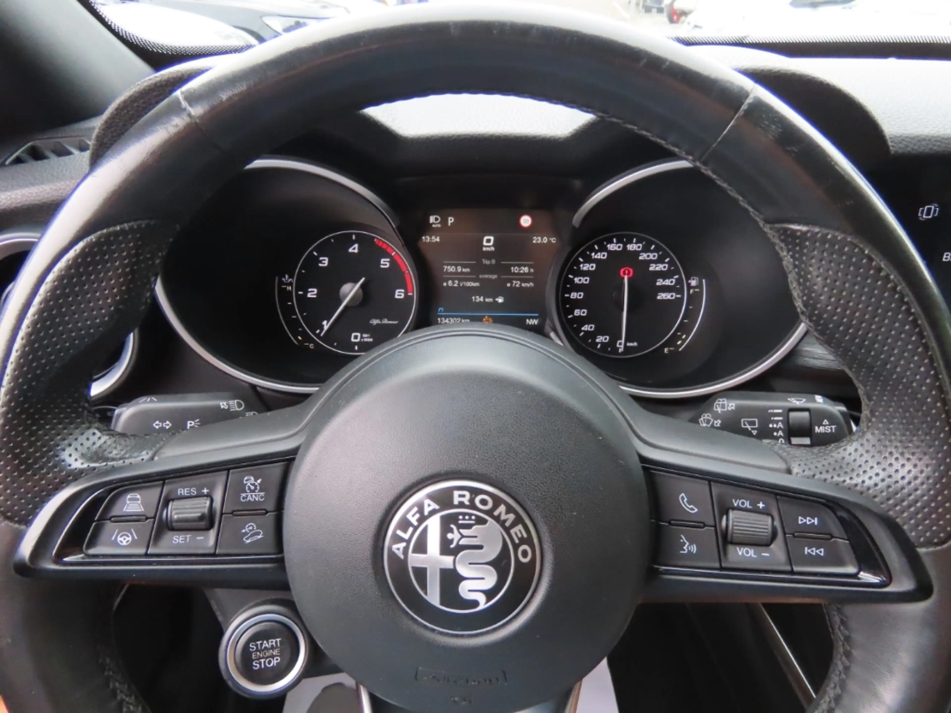 Alfa Romeo Stelvio Business 2WD 2.Hd*Navi*ACC*Kam*SHZ*AHK — photo 11