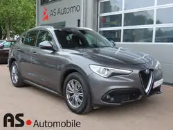 Alfa Romeo Stelvio Business 2WD 2.Hd*Navi*ACC*Kam*SHZ*AHK