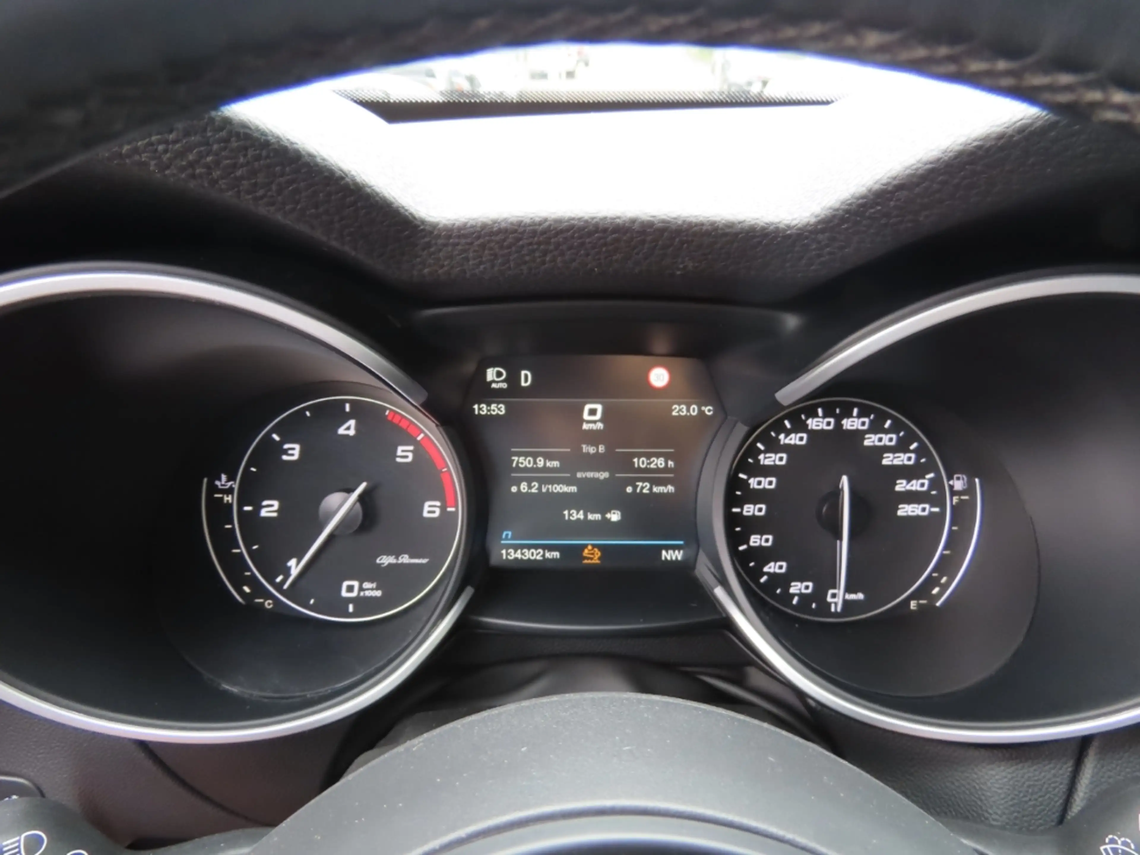 Alfa Romeo Stelvio Business 2WD 2.Hd*Navi*ACC*Kam*SHZ*AHK — photo 12
