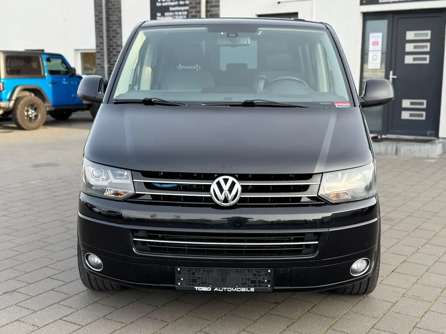 Volkswagen T5 Multivan Highline*STHZ*LEDER*NAVI*EL.TÜREN* Schwarz - 2