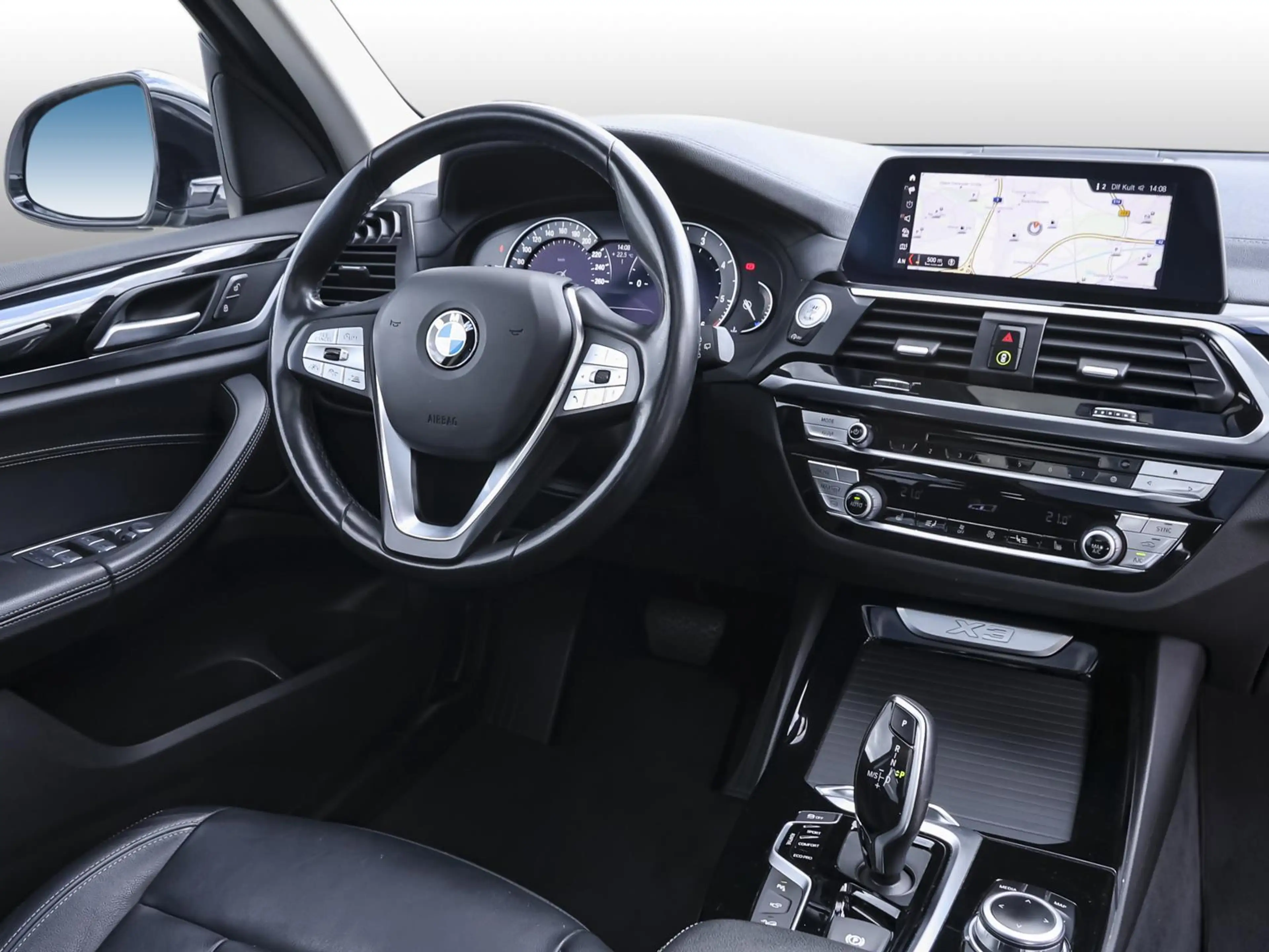 BMW X3 xDrive30d Luxury PANO NAVI SHZ PDC KLIMA AHK — photo 5