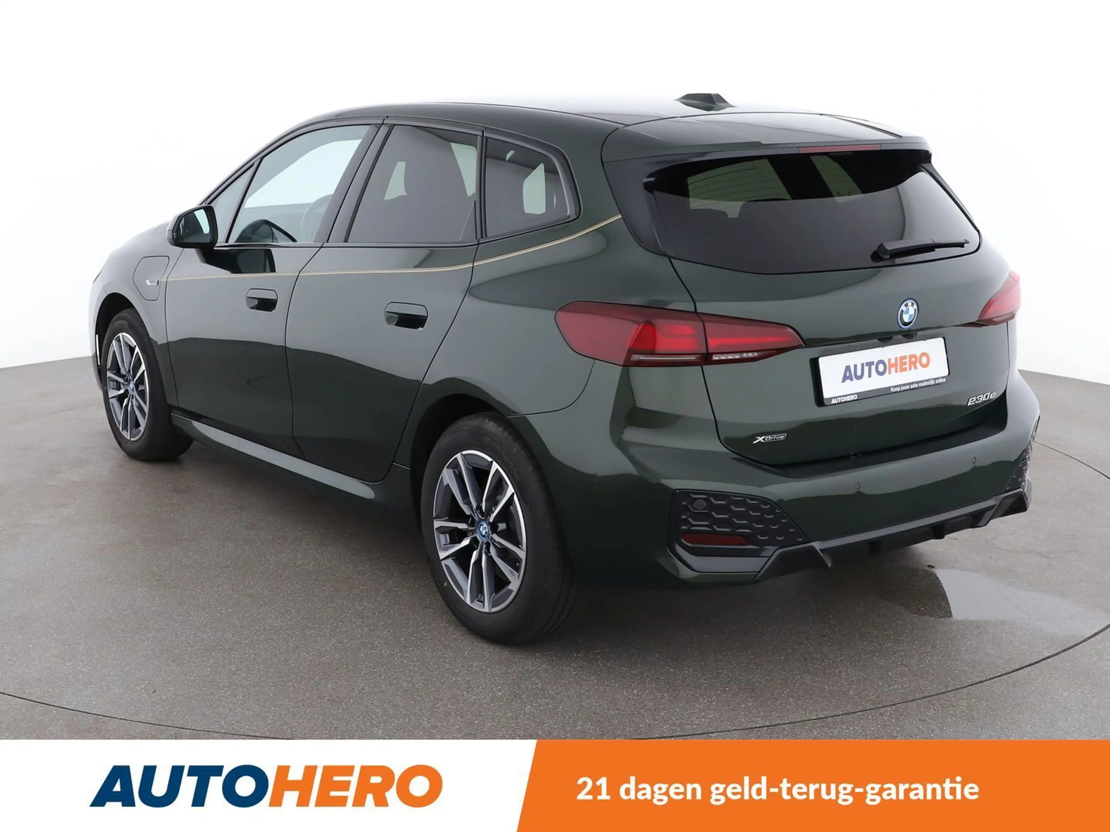 BMW 230 230e Active Tourer xDrive M Sport — photo 4