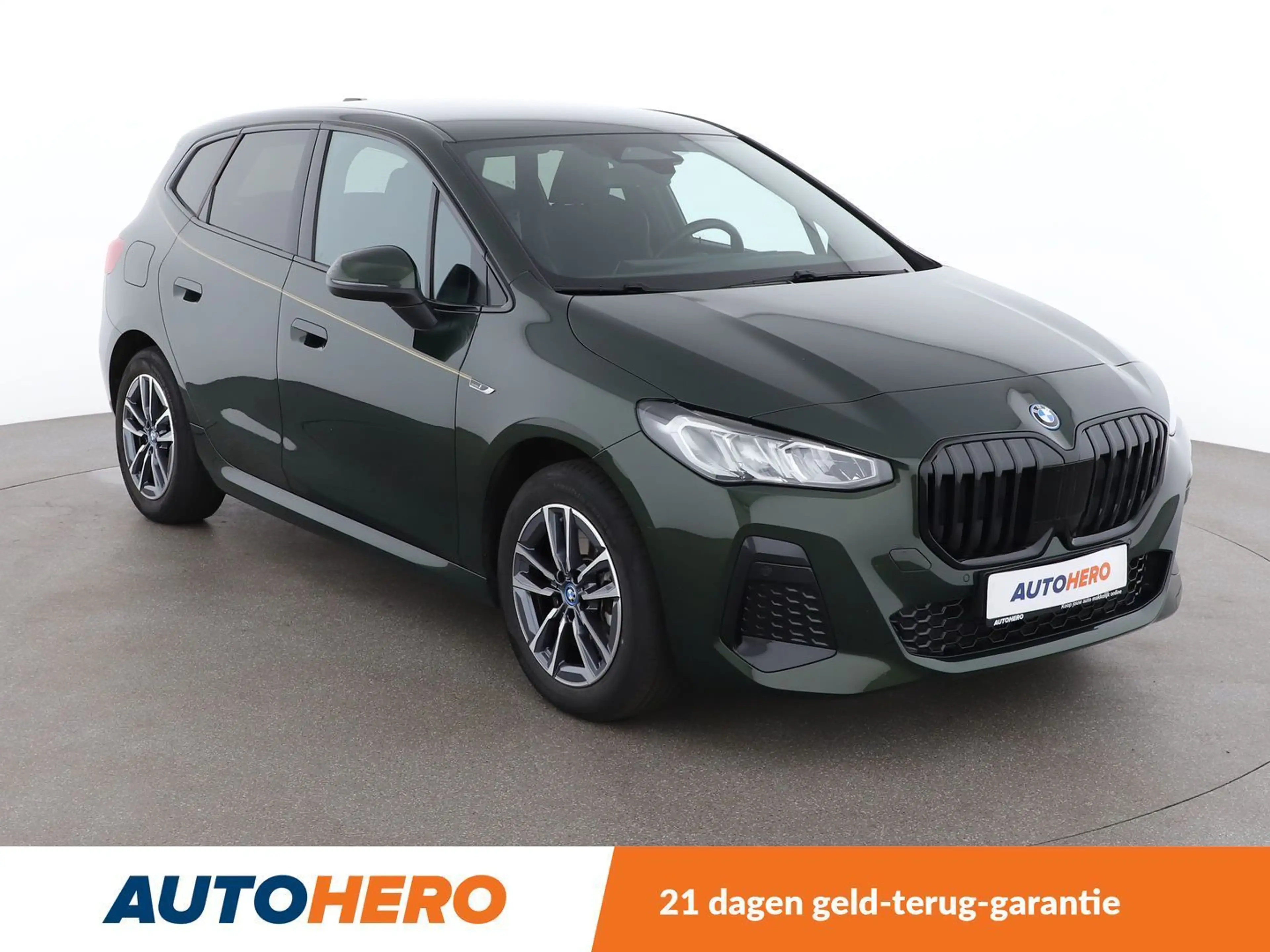 BMW 230 230e Active Tourer xDrive M Sport — photo 8