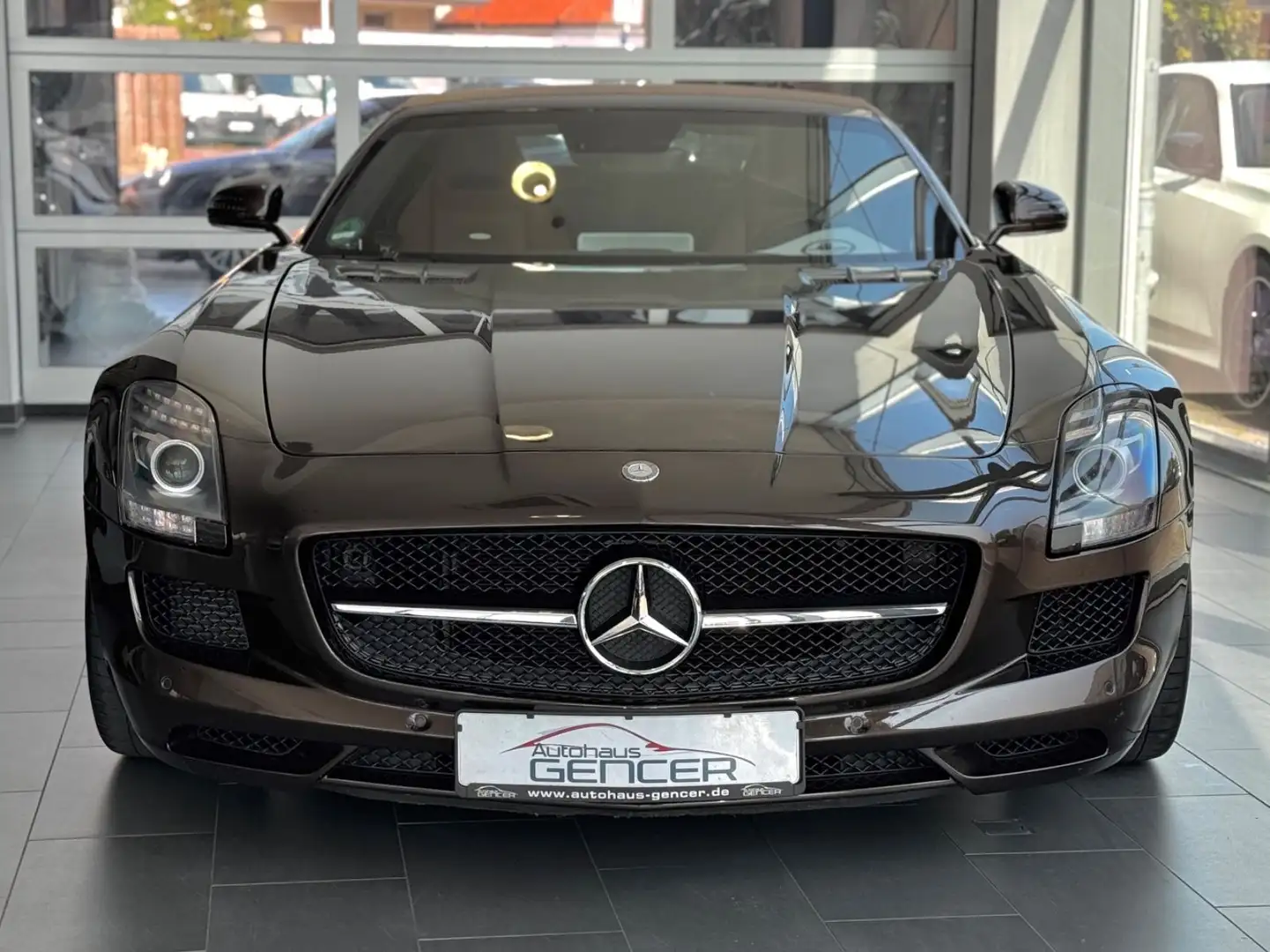 Mercedes-Benz SLS Roadster"Keramik/Carbon/B&O/Airscarf" Brown - 2