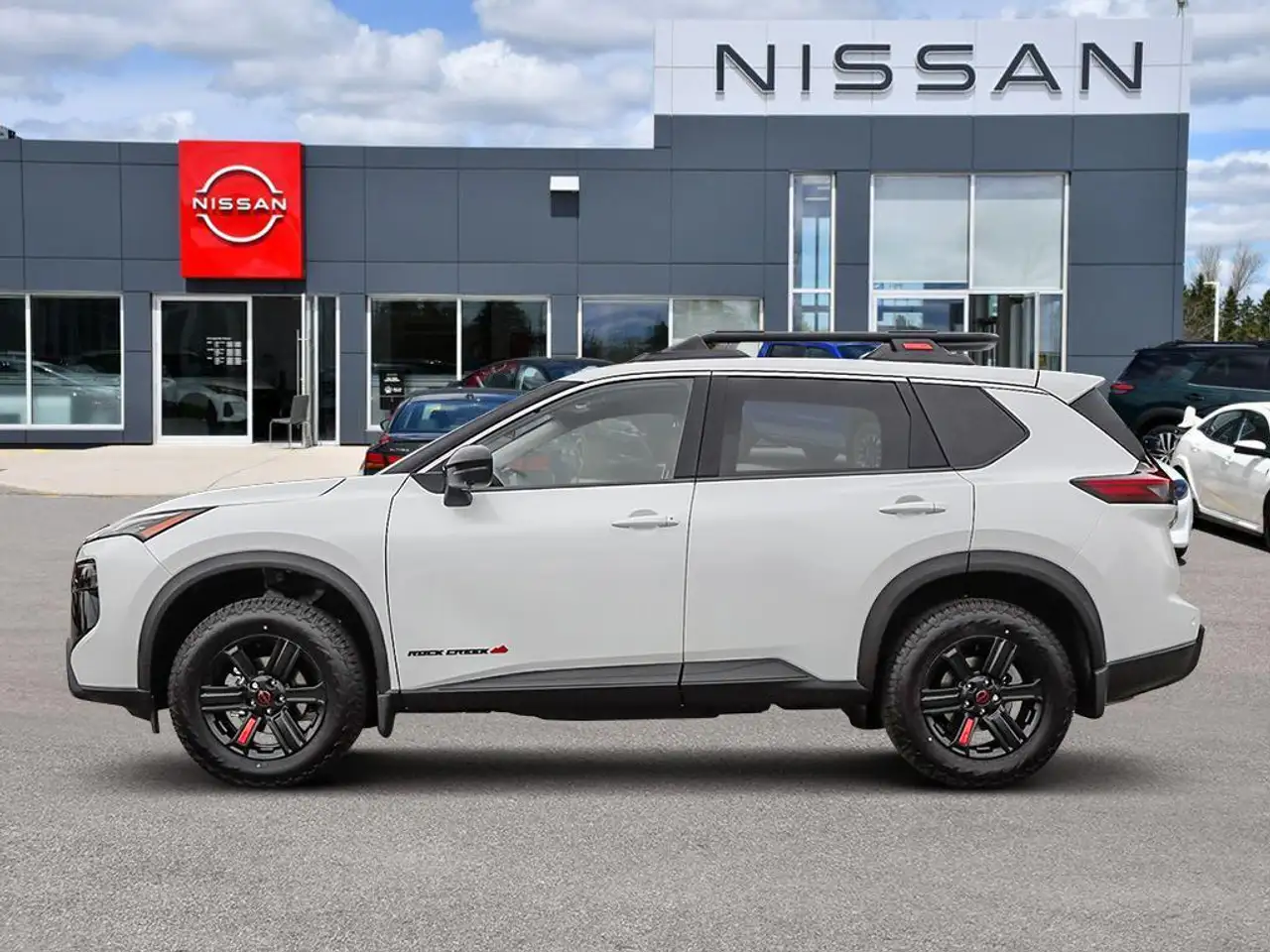 Nissan Rogue снимка Nissan Rogue