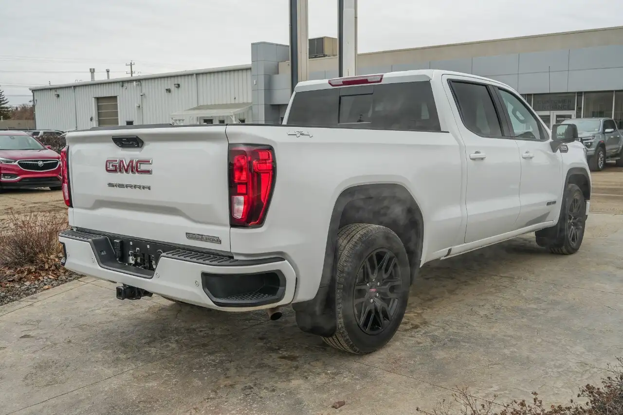 GMC Sierra 1500 снимка GMC Sierra 1500