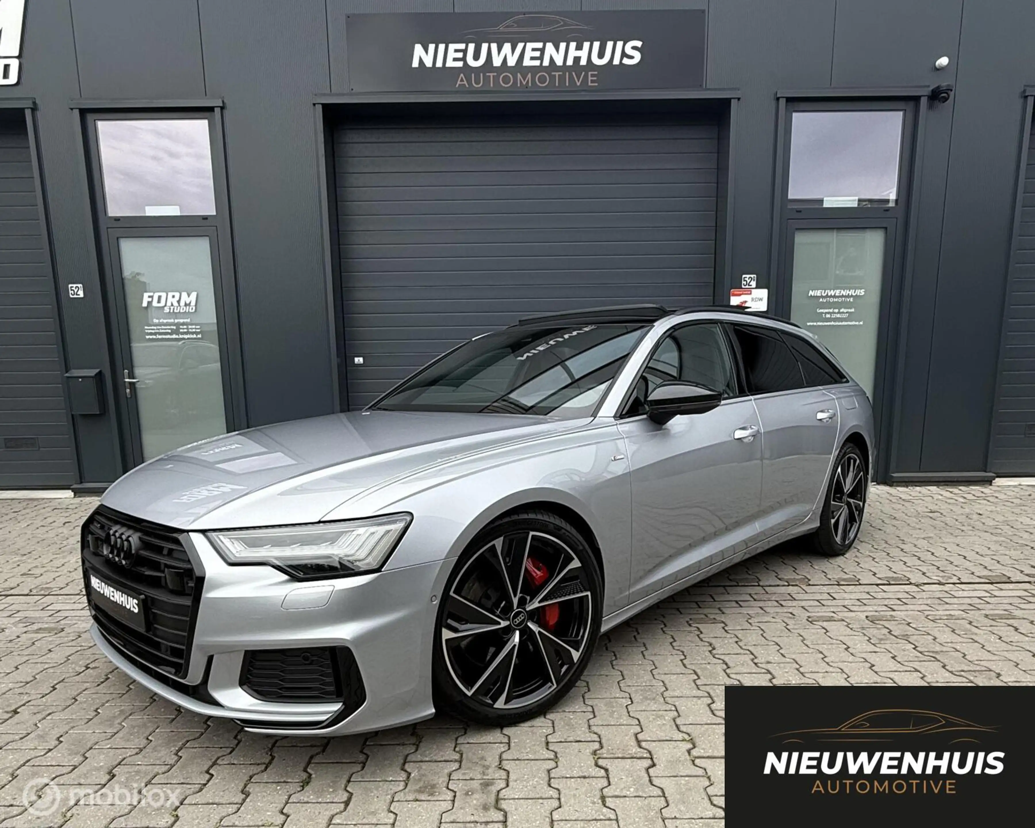 Audi A6 Avant 55TFSIe quattro Competition Matrix l Pano