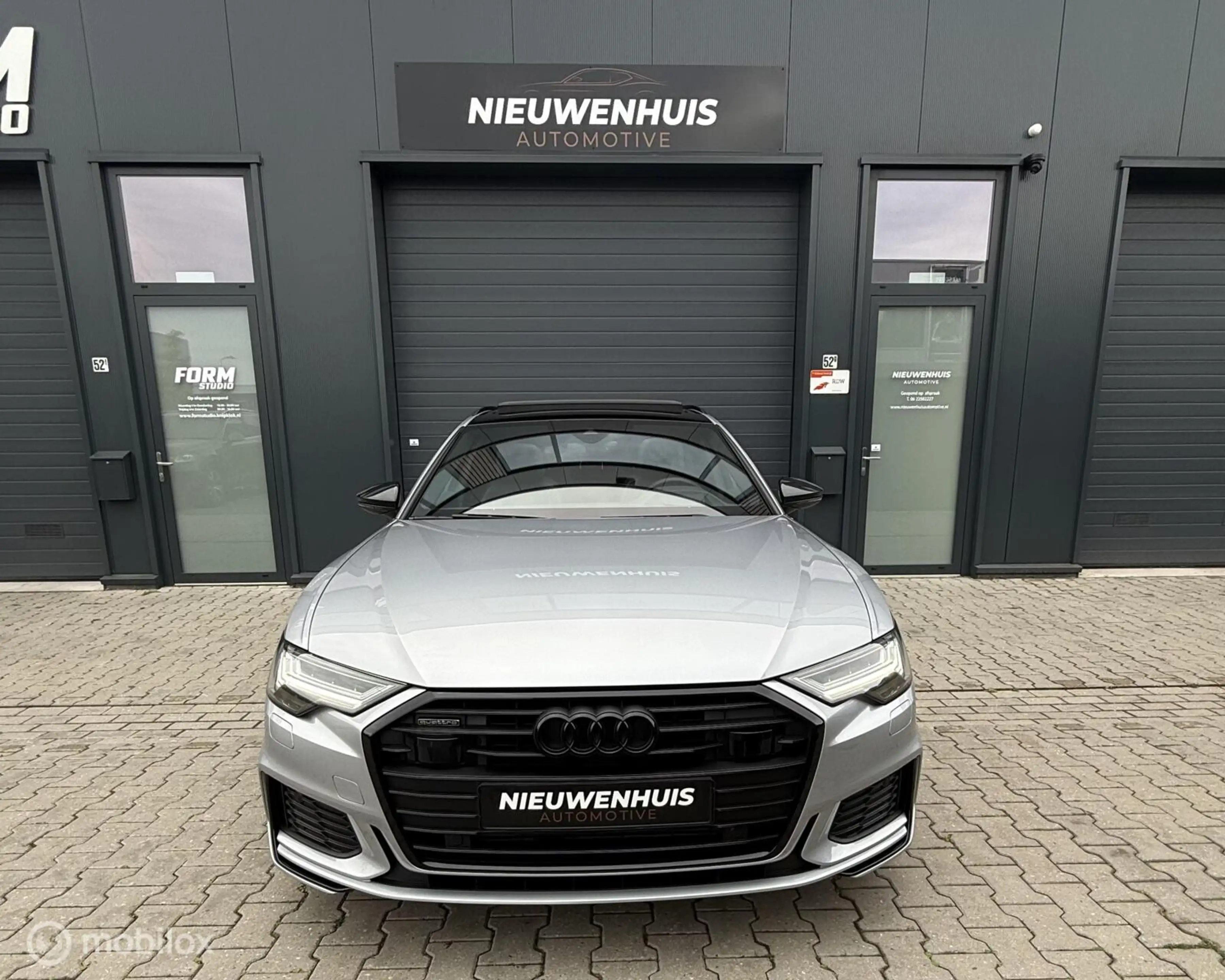 Audi A6 Avant 55TFSIe quattro Competition Matrix l Pano — photo 7
