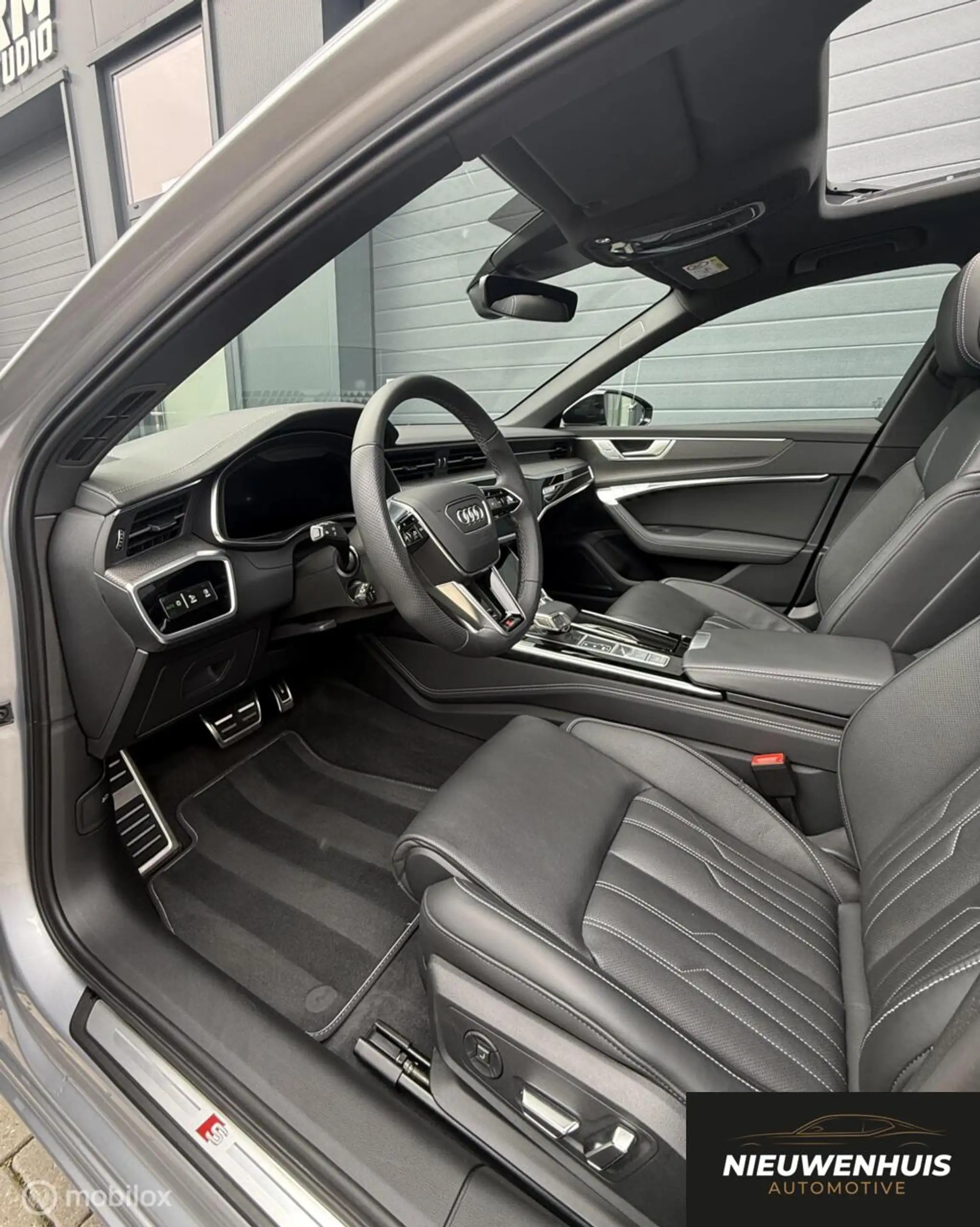 Audi A6 Avant 55TFSIe quattro Competition Matrix l Pano — photo 3