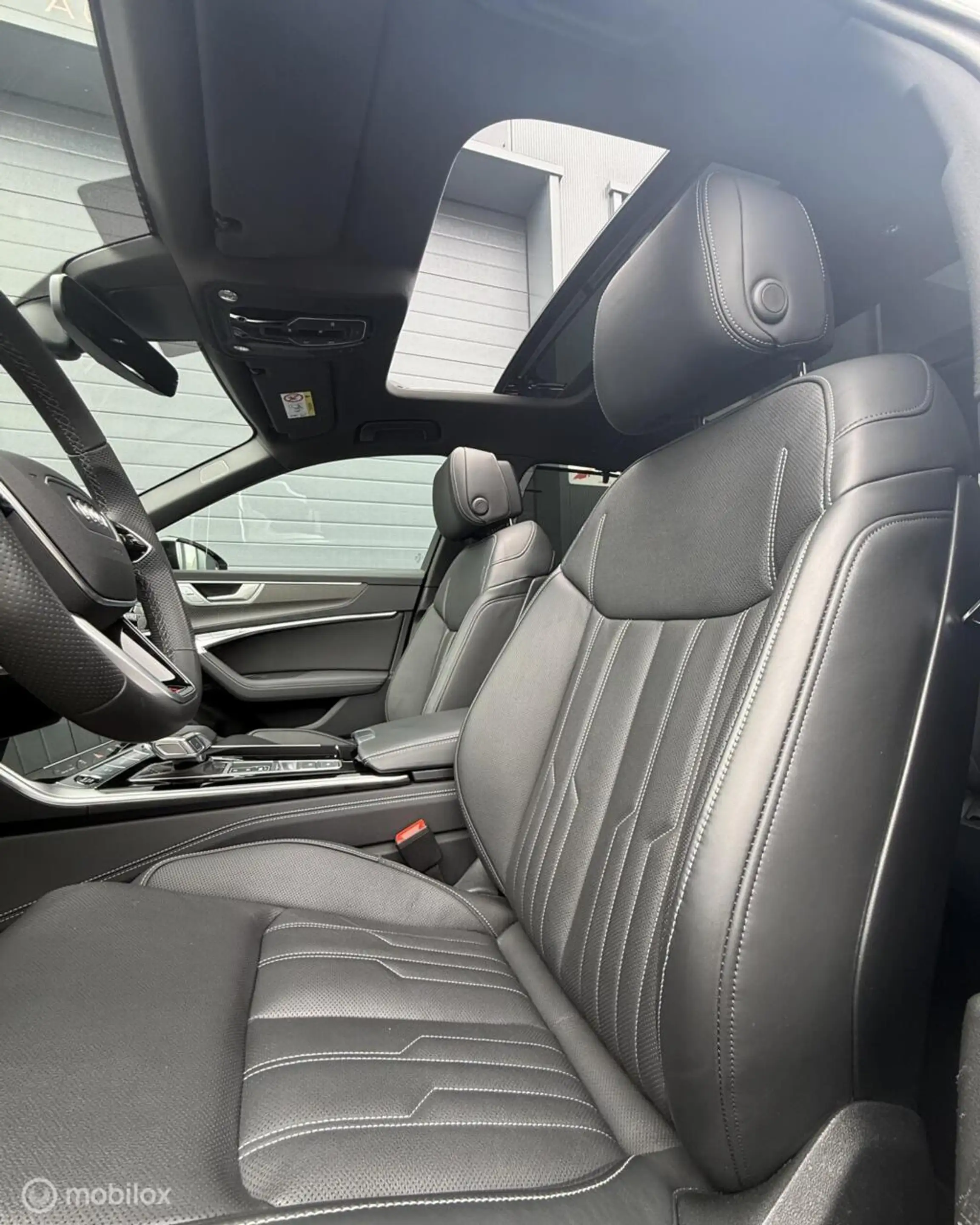 Audi A6 Avant 55TFSIe quattro Competition Matrix l Pano — photo 5