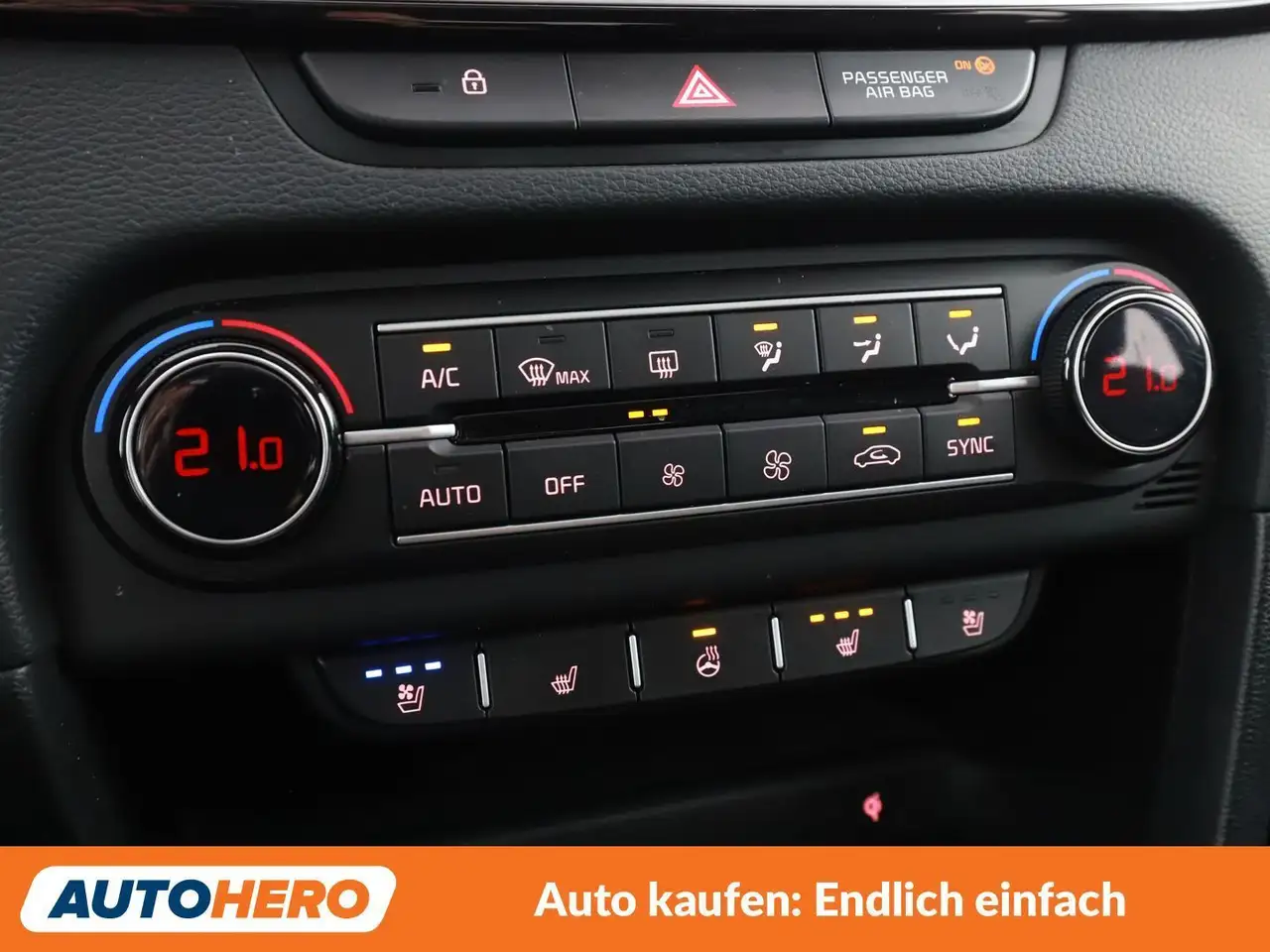 Kia Ceed / cee'd 1.5 TGDI Mild-Hybrid Platin 25