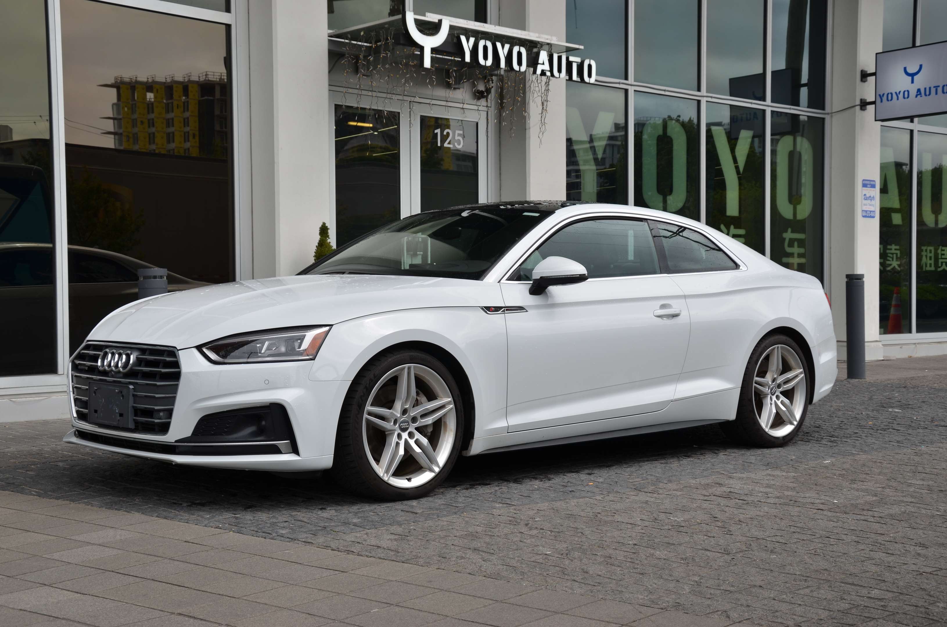 2018 Audi A5 2.0 TFSI quattro Technik S tronic | Sline | No Acc alt 2
