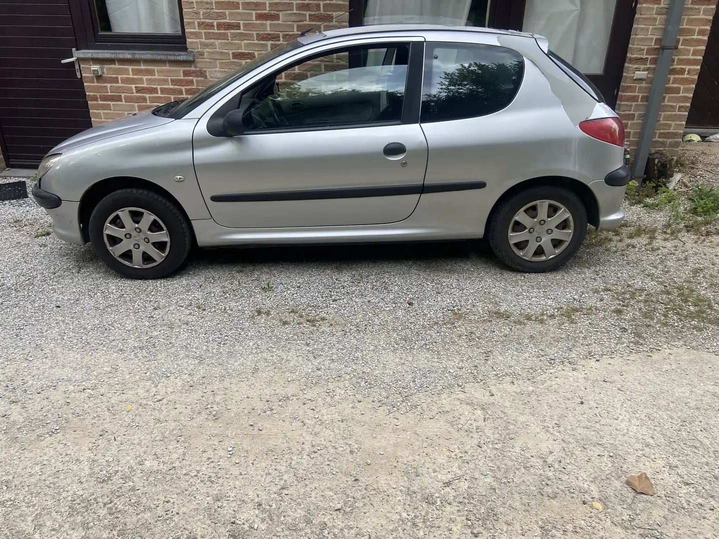 Peugeot 206 1.4i XR - 2