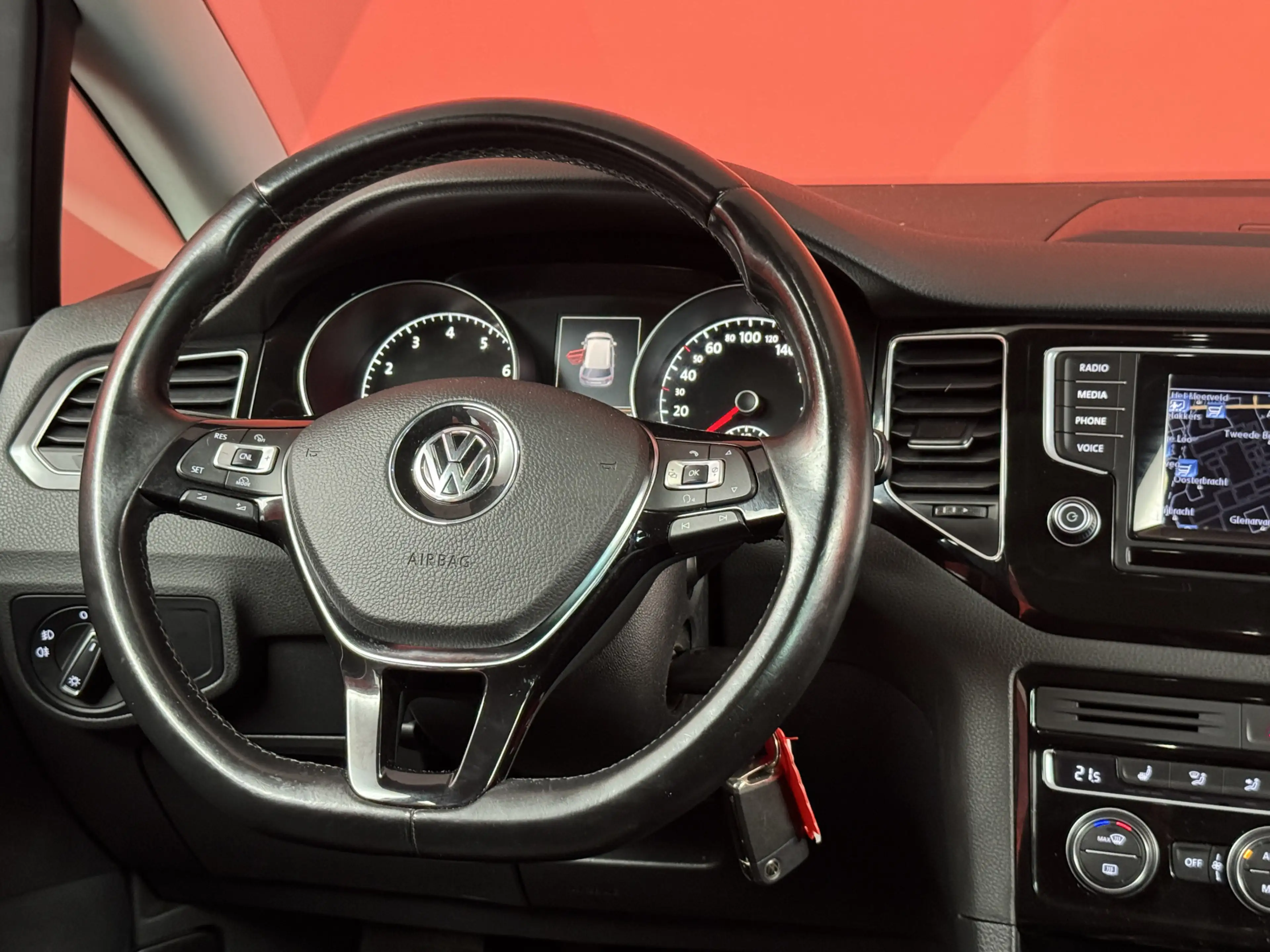 Volkswagen Golf Sportsvan 1.4 TSI Highline | Nieuw binnen! | Stoelverwarming — photo 10