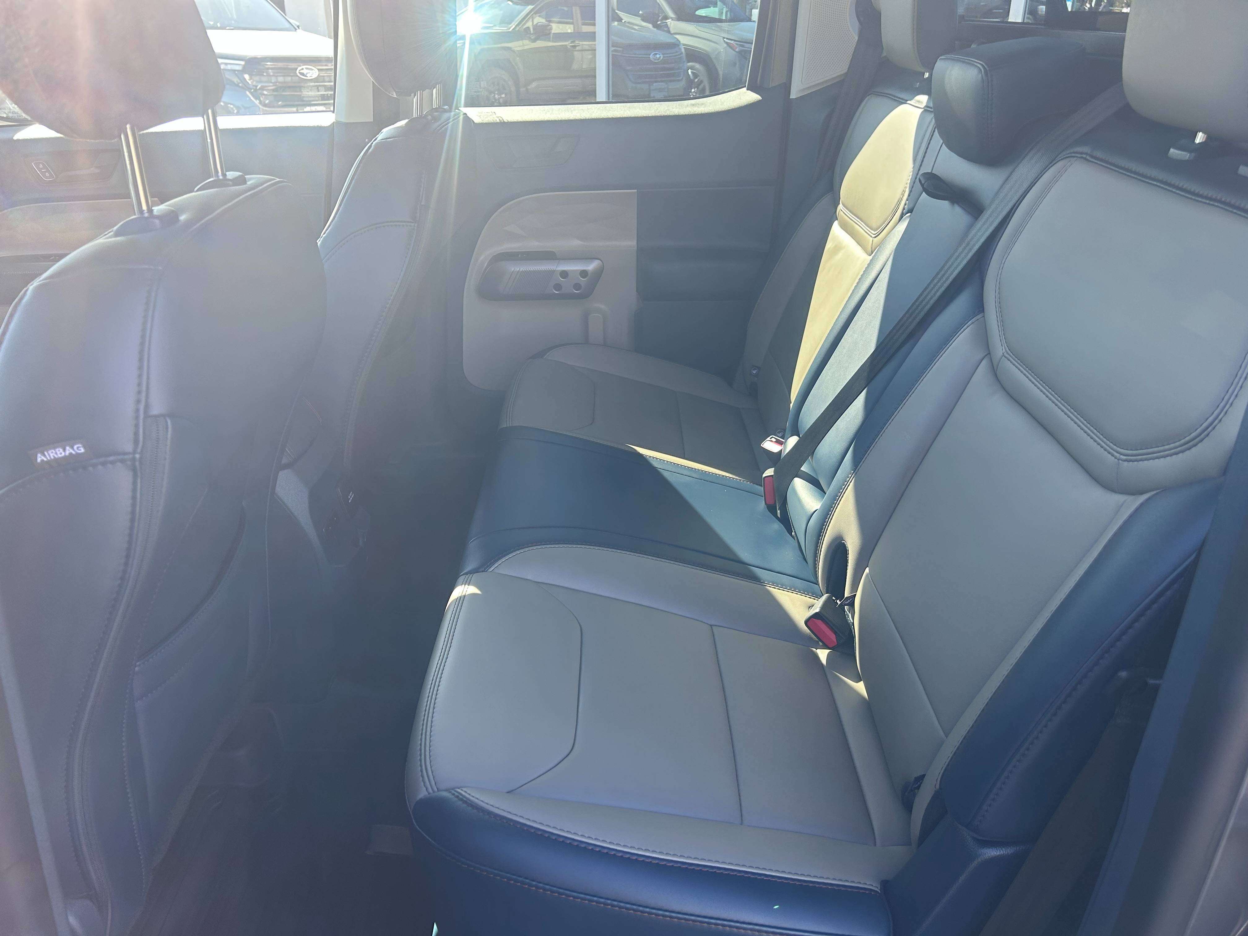 2026 Ford Maverick Lariat | Hybrid | 4368km | Tonneau & Box Divider — снимка 1