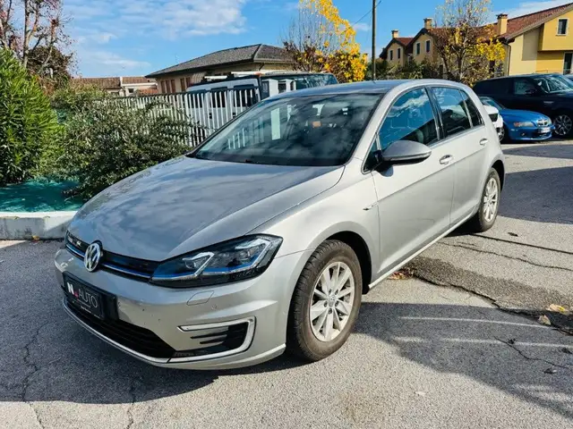 Volkswagen e-Golf 136 CV